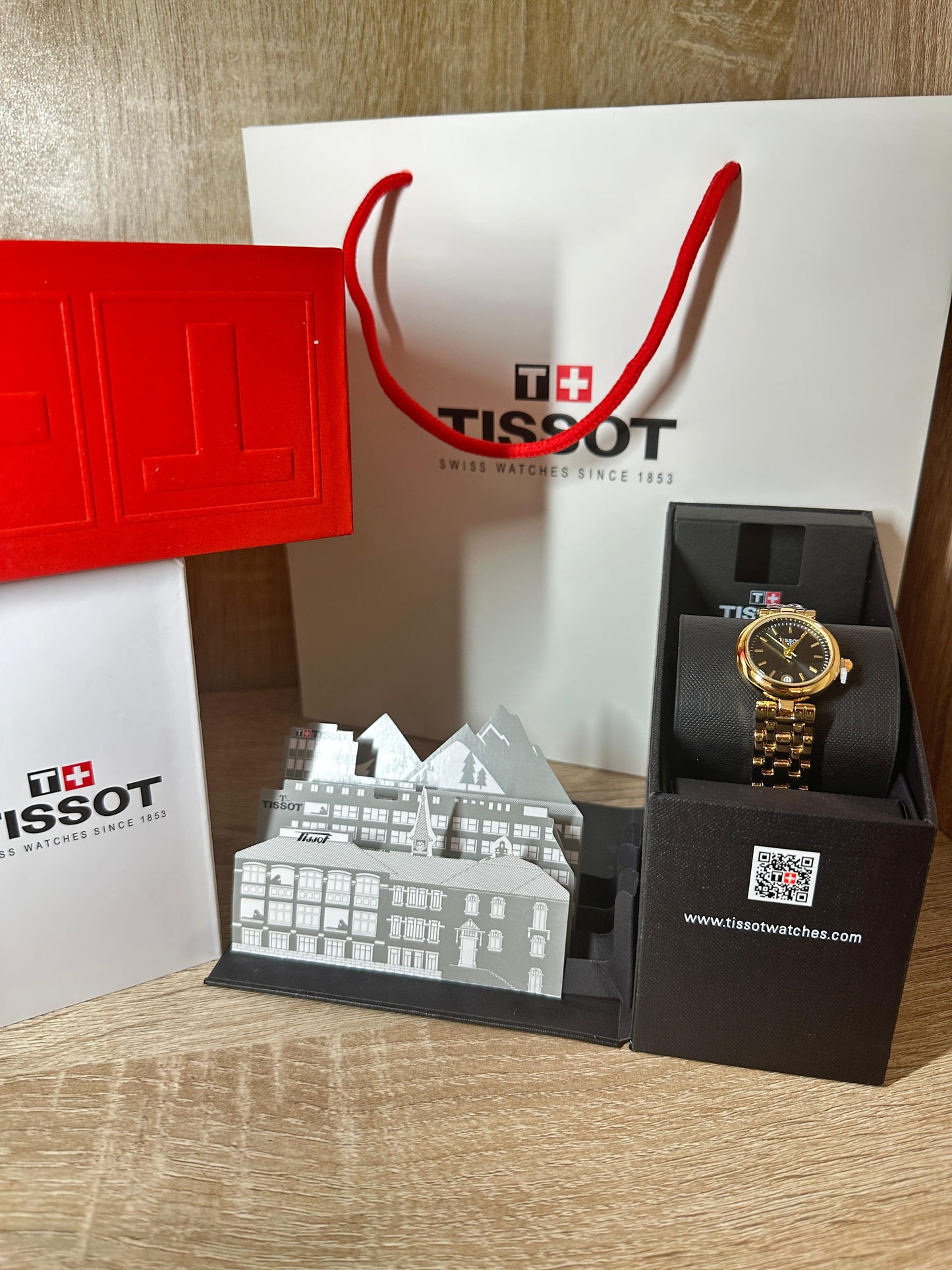 TISSOT FEMMES COFFRET