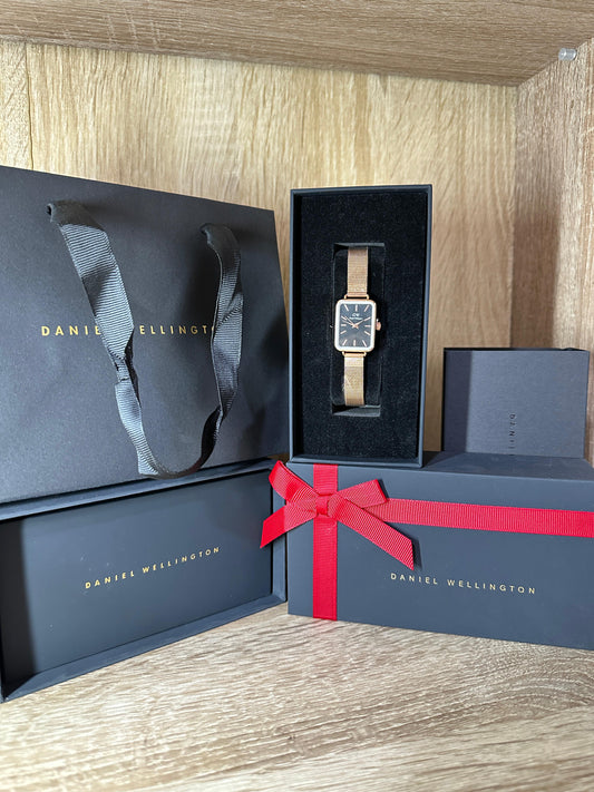 DW RECTANGULAIRE ACIER FEMMES