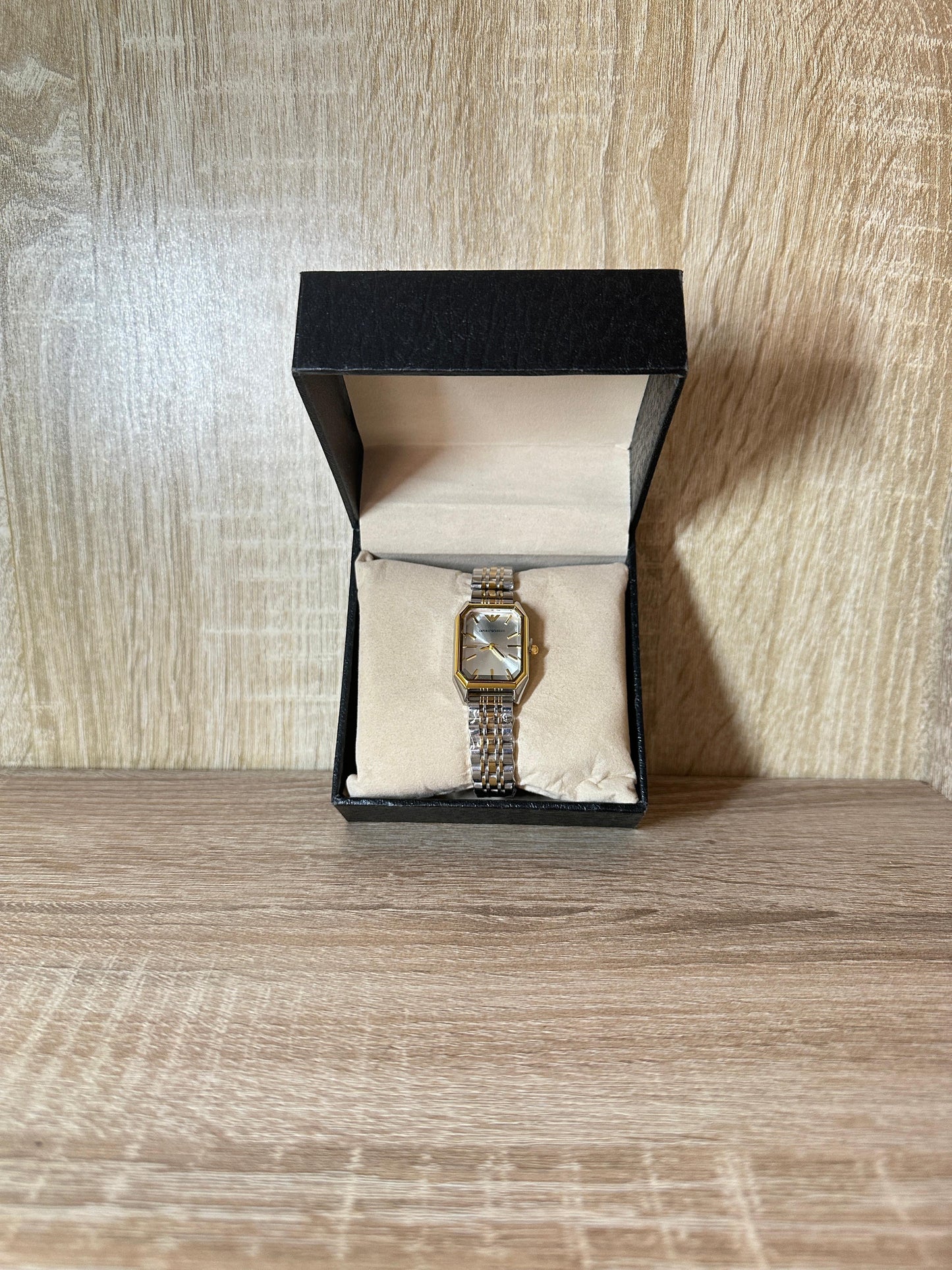 EMPORIO ARMANI 2025 FEMMES BOITE SIMPLE