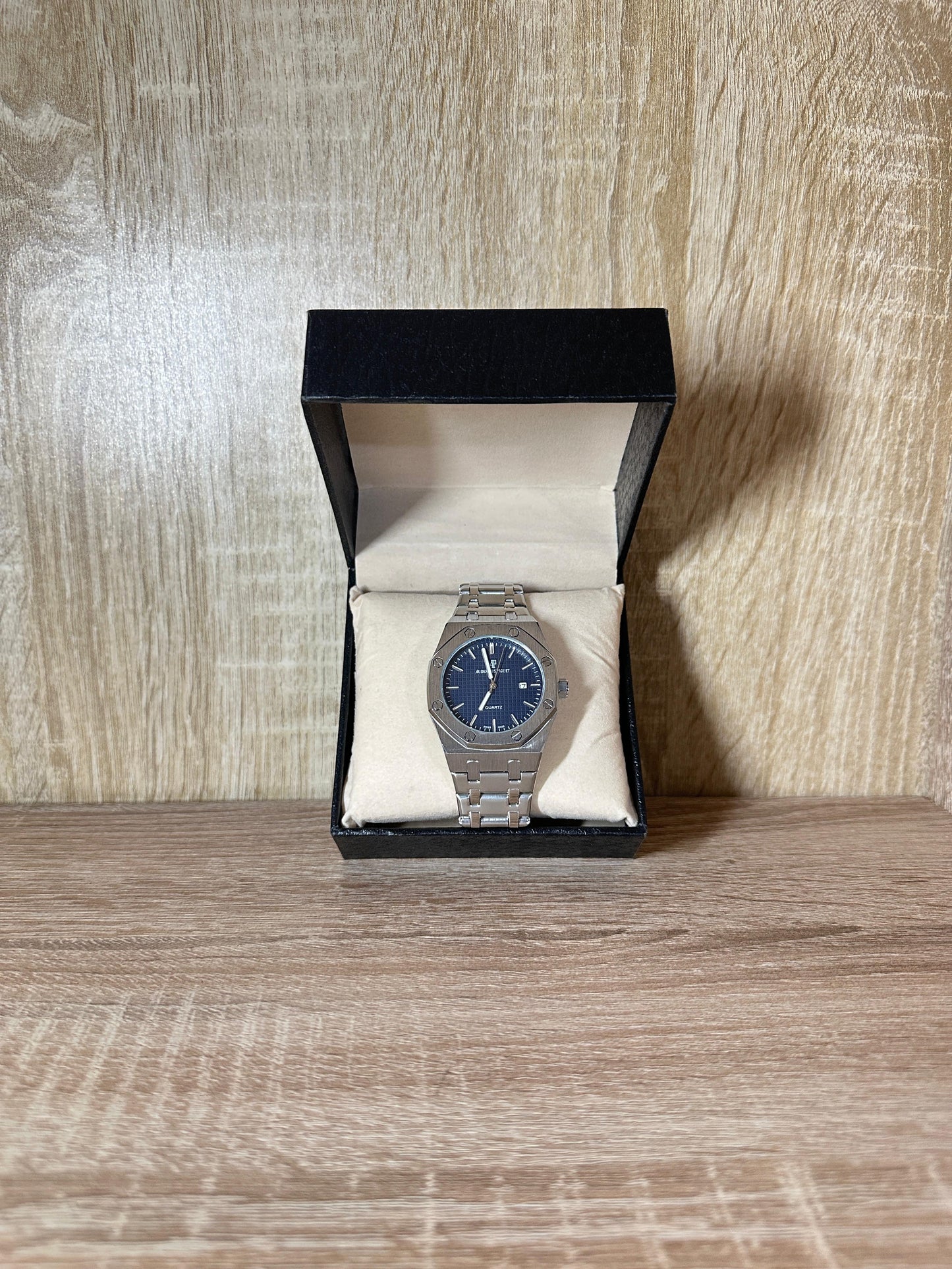 AUDEMARS PIGUET HOMMES BOITE SIMPLE