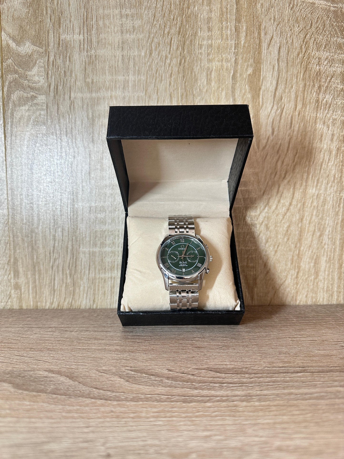 OMEGA SUISSE BOITE SIMPLE