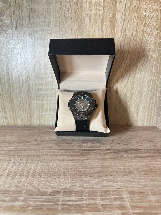 HUBLOT FULL BLACK AUTOMATIQUE