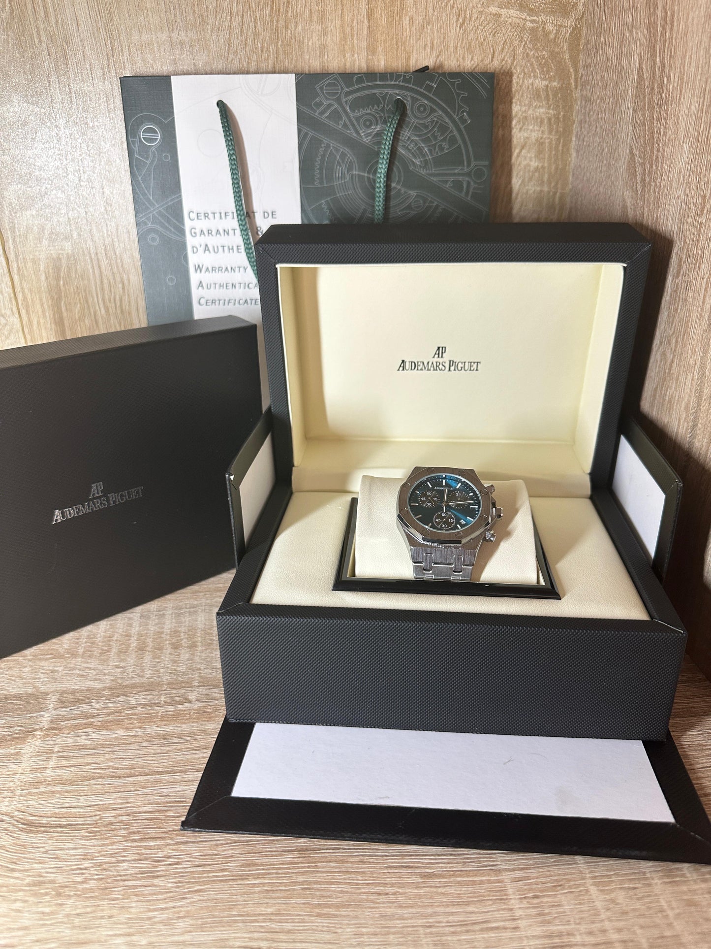 AUDEMARS PIGUET CHRONOGRAPH COFFRET