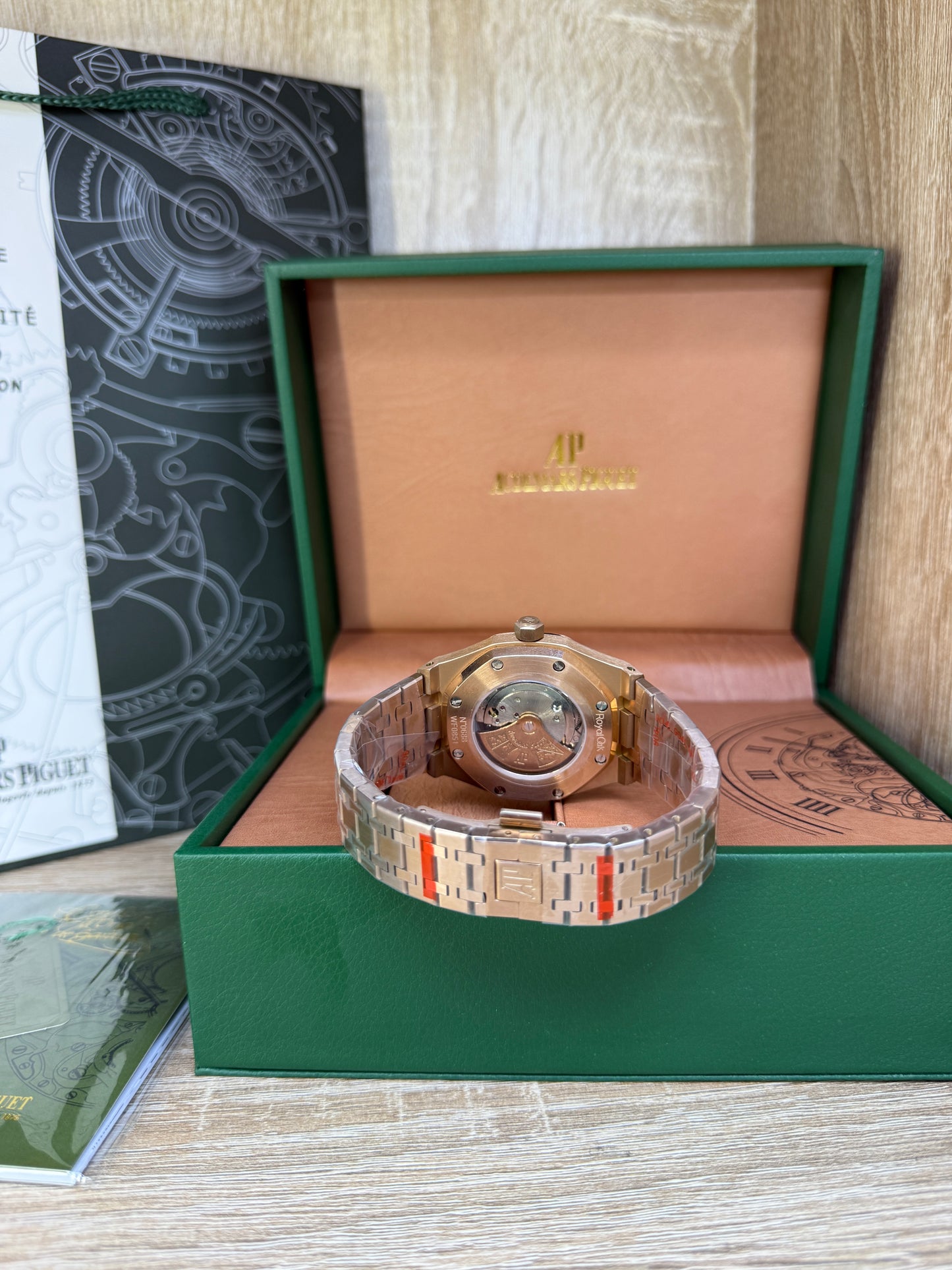 AP MASTER QUALITÉ ROSE GOLD PACKAGING