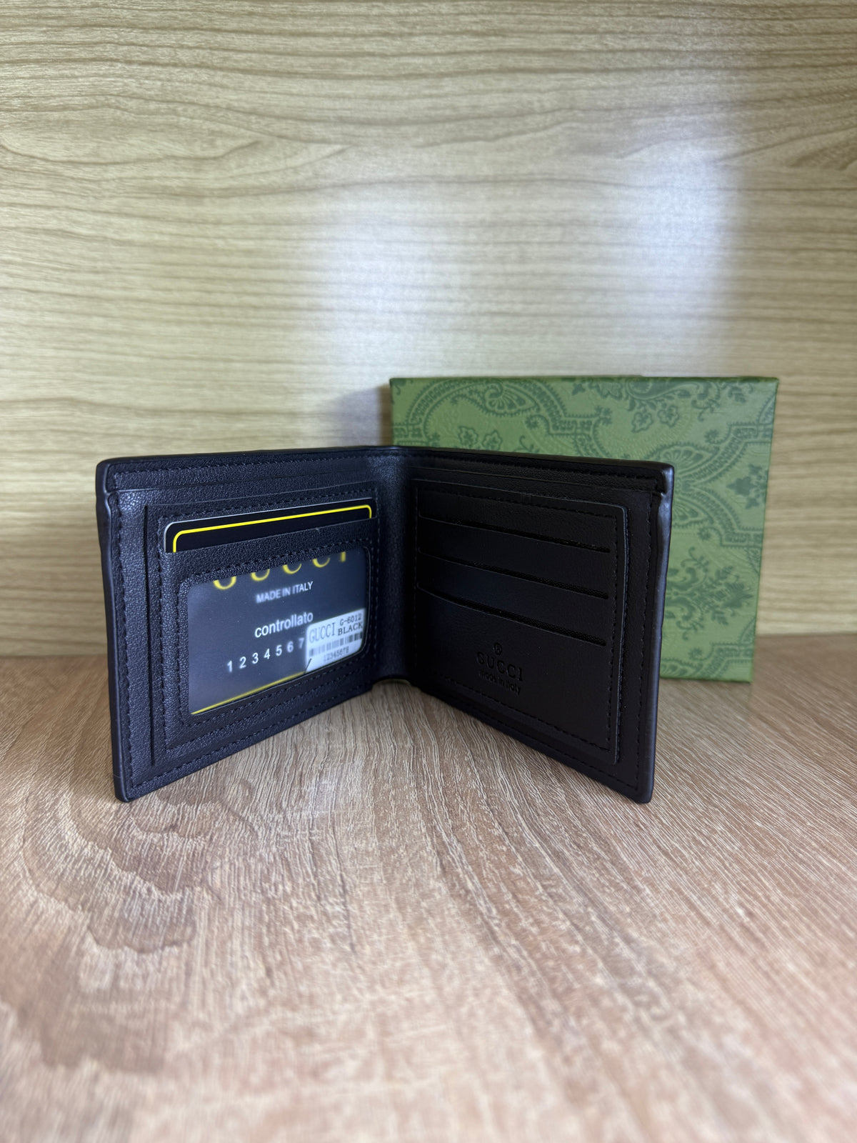 PORTE MONNAIE GUCCI HOMMES 1