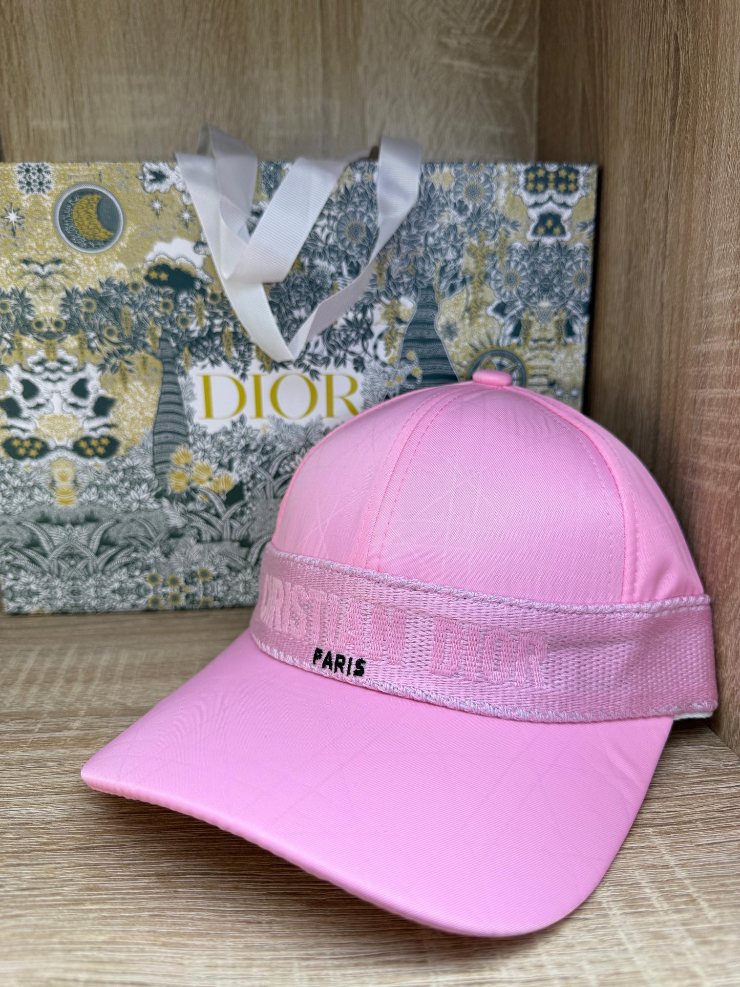 CASQUETTE DIOR AVEC PACKAGING