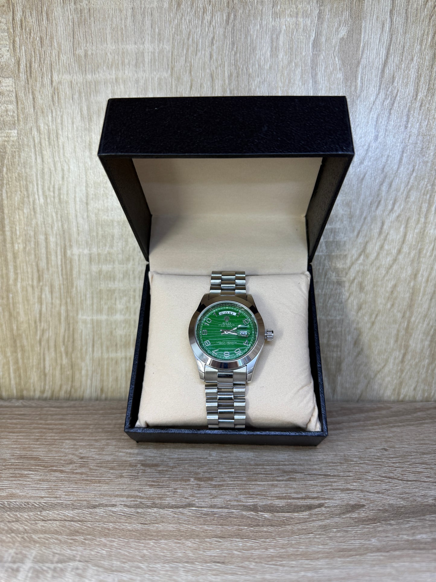 ROLEX HOMMES CHIFFRE BOITE SIMPLE