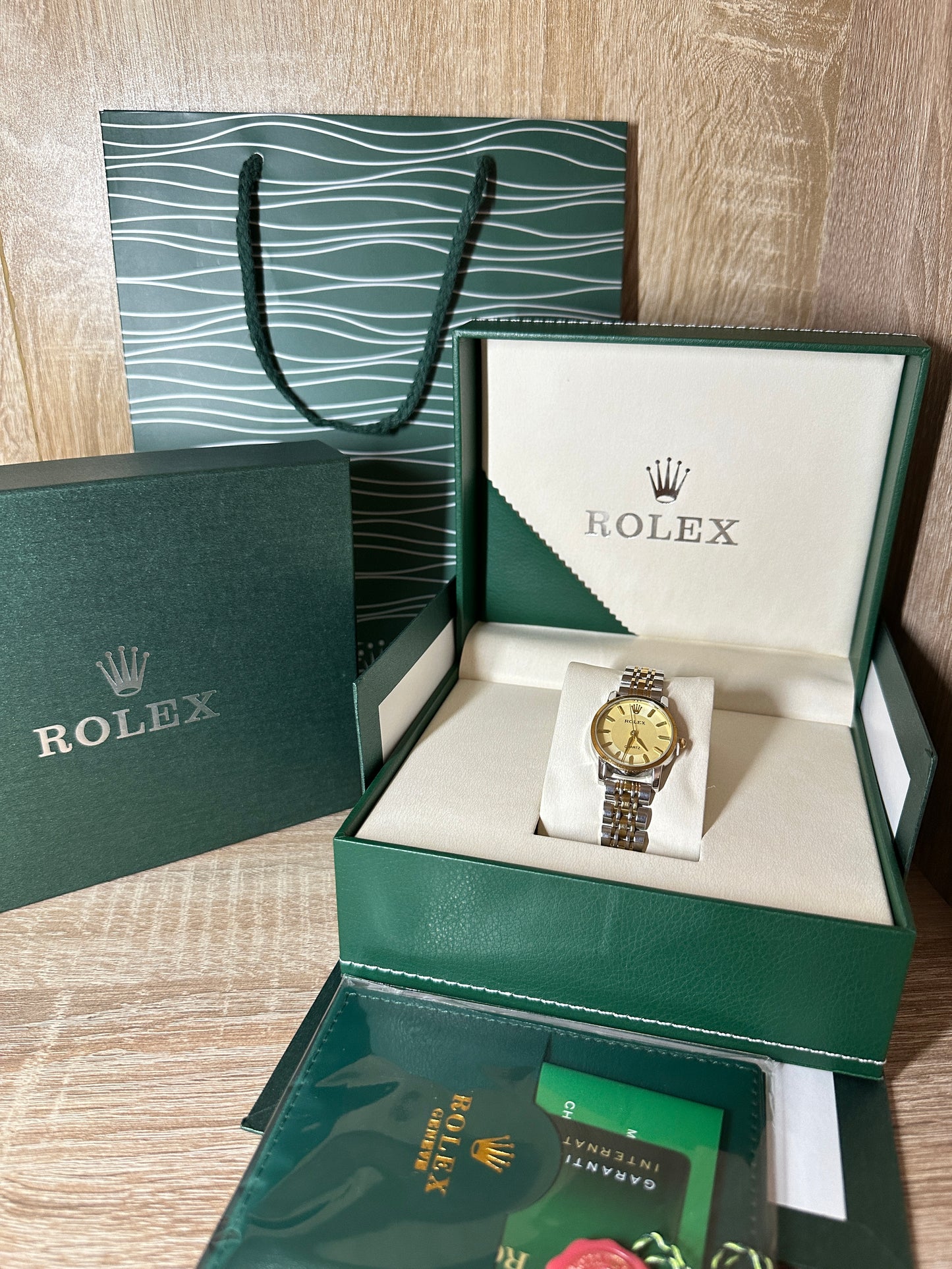 ROLEX FEMMES CLASSE COFFRET