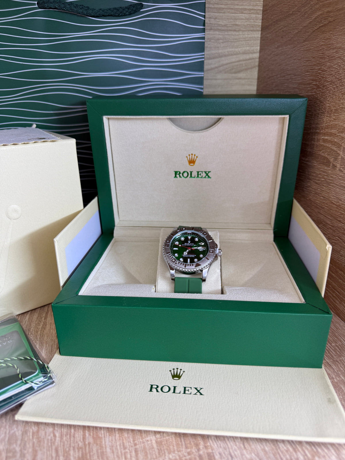 ROLEX HOMMES PHANTHOM SILICONE AVEC COFFRET