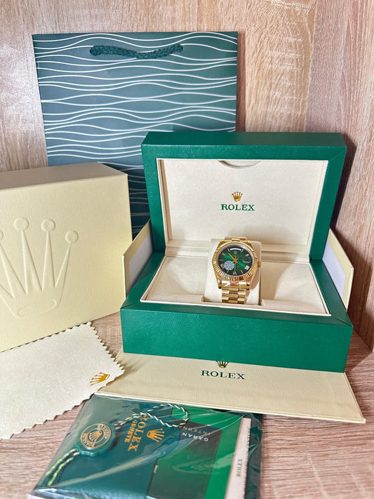 ROLEX HOMMES DAYDATEJUST MASTER QUALITÉ GOLD TABLEAU VERT