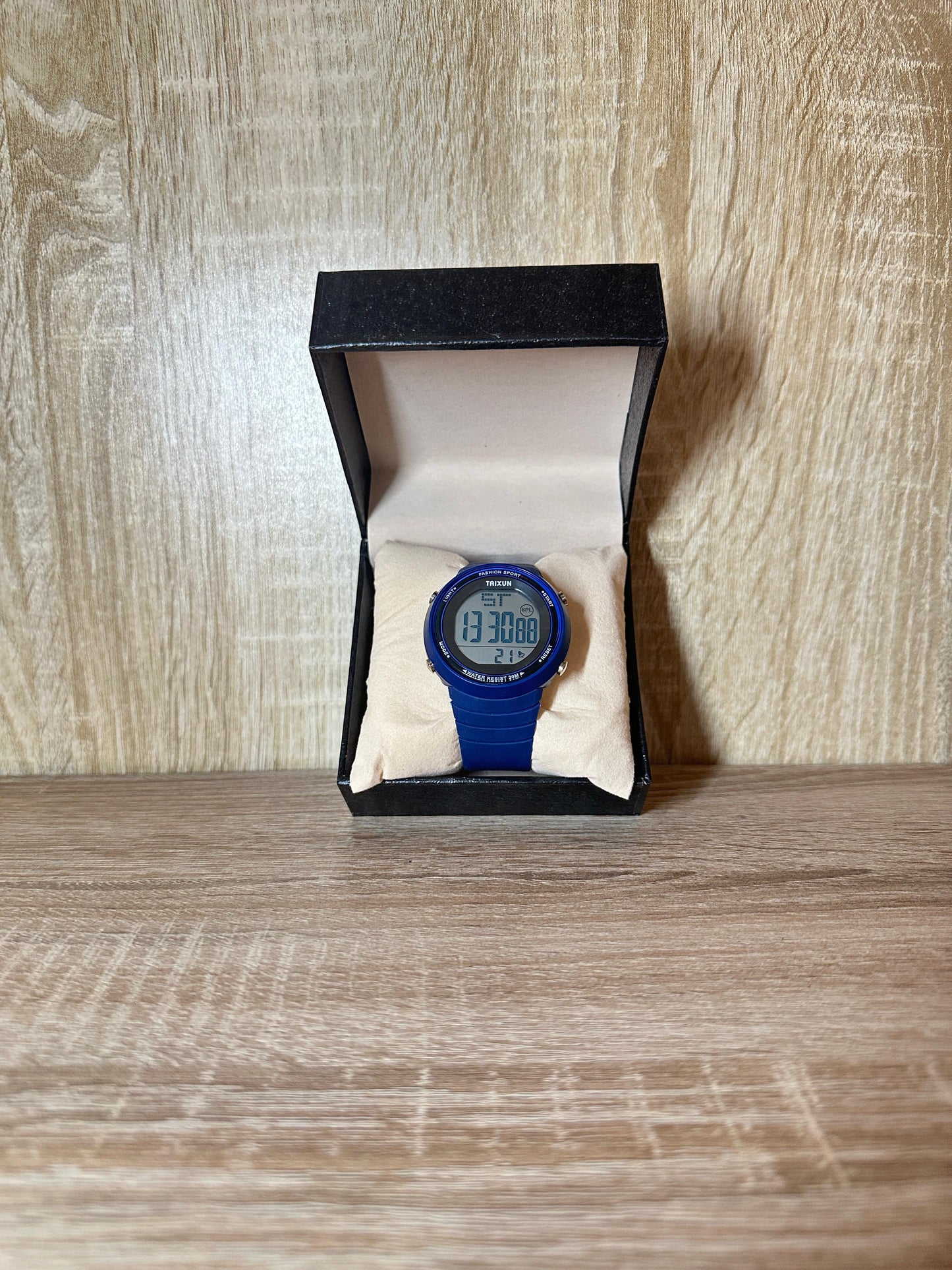 SPORT WATCH BOITE SIMPLE