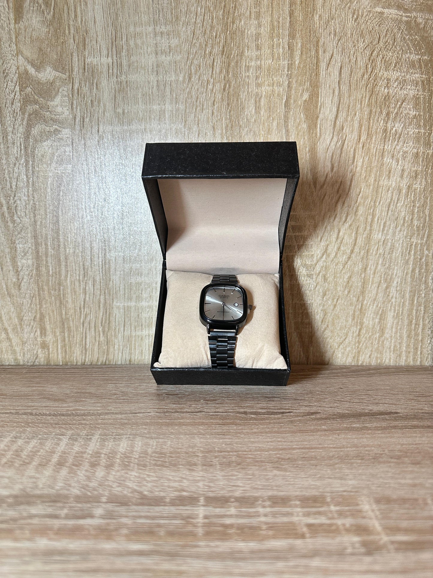 CASIO HOMMES CARRÉ ACIER