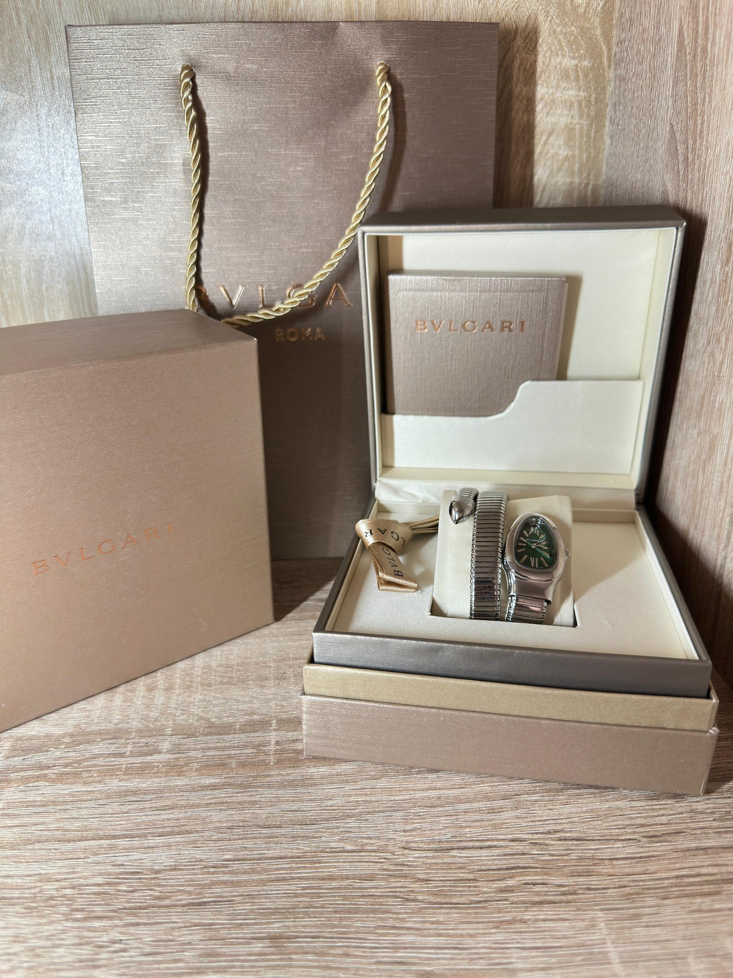 BVLGARI SERPENTI GRIS COFFRET
