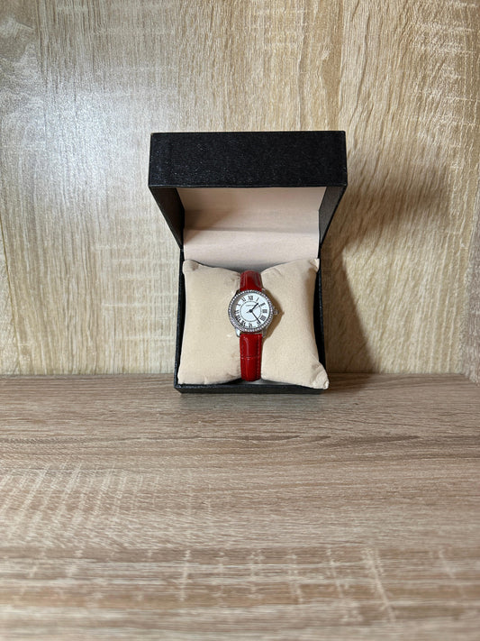 CARTIER CUIR FEMMES ROND DIAMONDS/SILVER BOITE SIMPLE