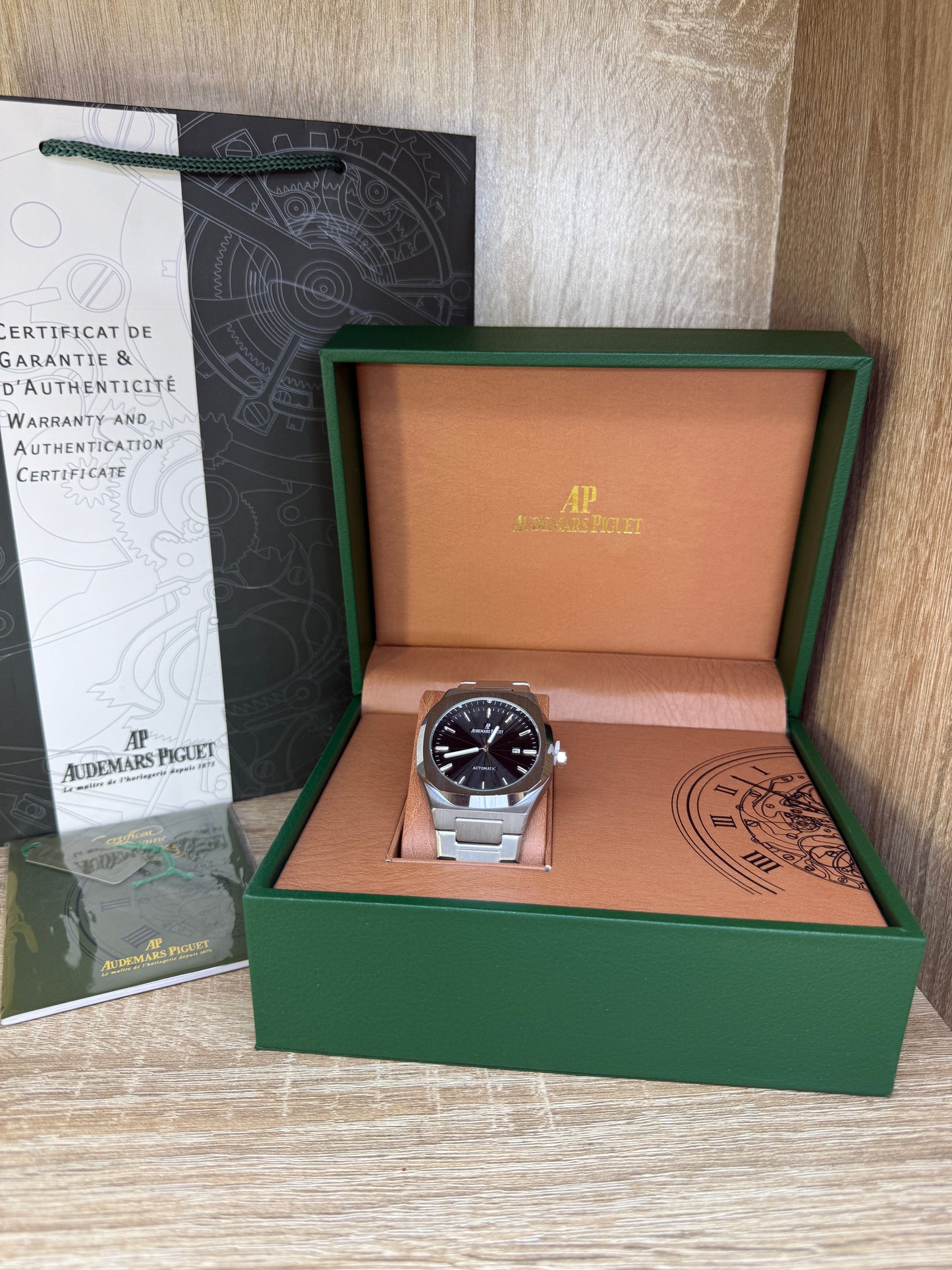 AP HOMMES AVEC COFFRET