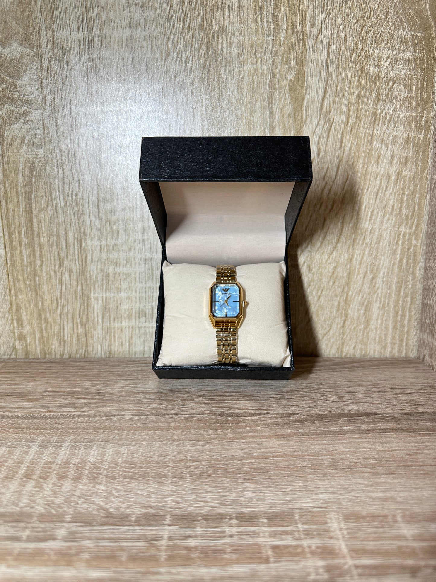 EMPORIO ARMANI 2025 FEMMES BOITE SIMPLE