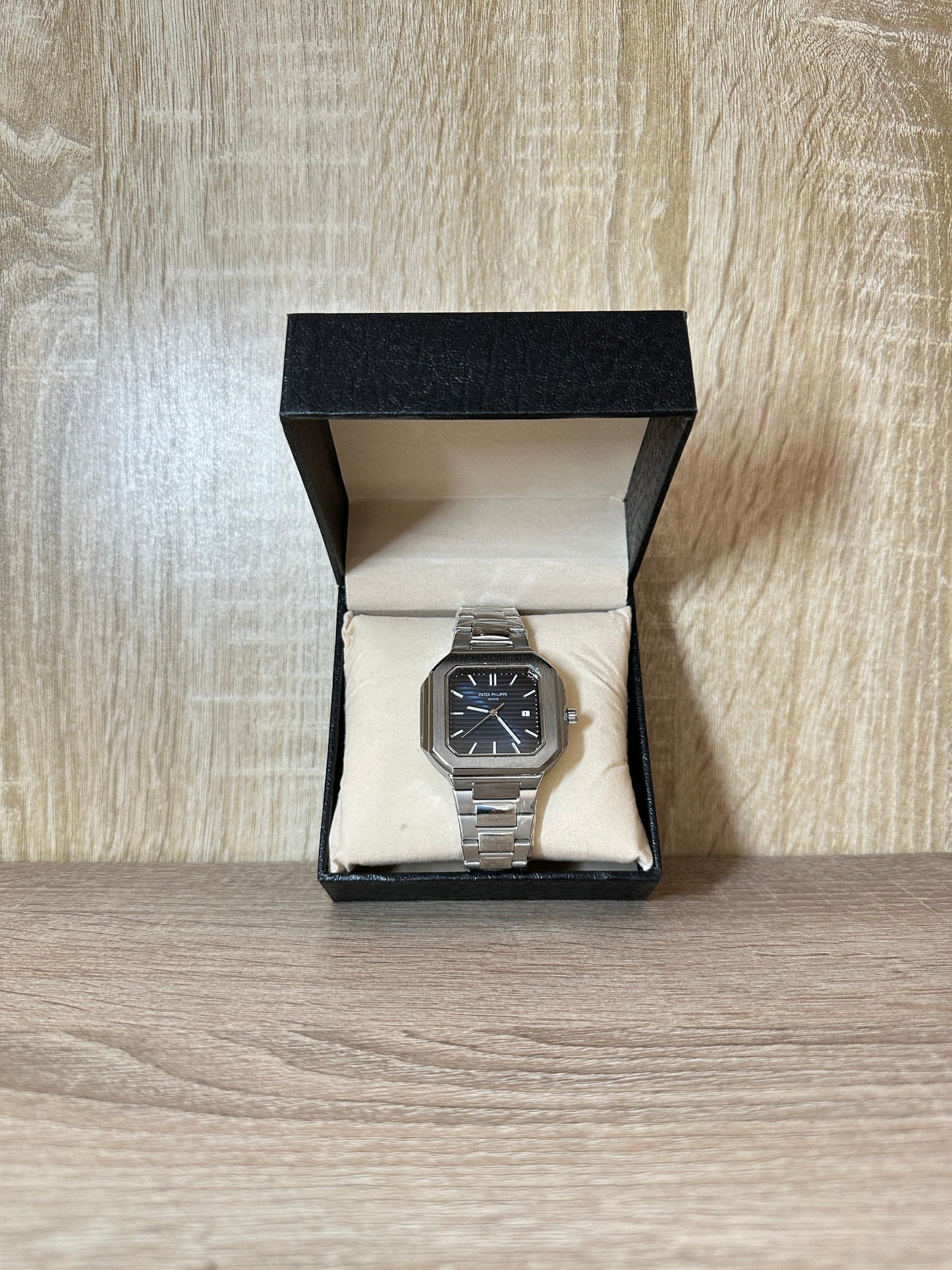 PATEK CARRÉ ACIER HOMMES BOITE SIMPLE