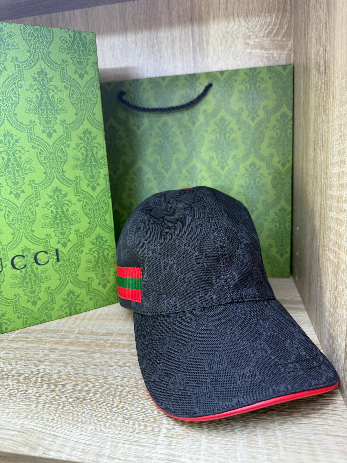 CASQUETTE GUCCI 2 AVEC PACKAGING