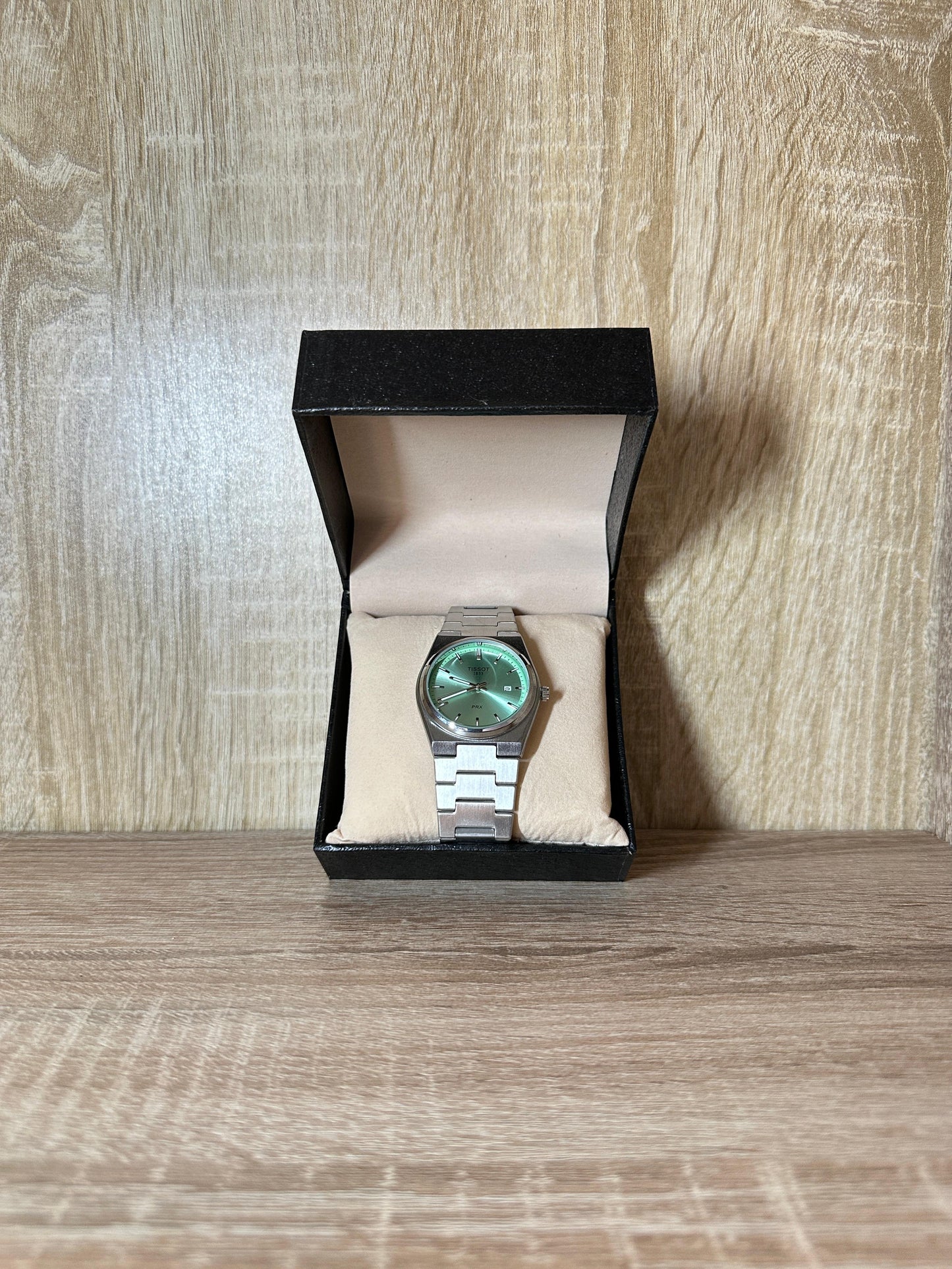 TISSOT ACIER BOITE SIMPLE
