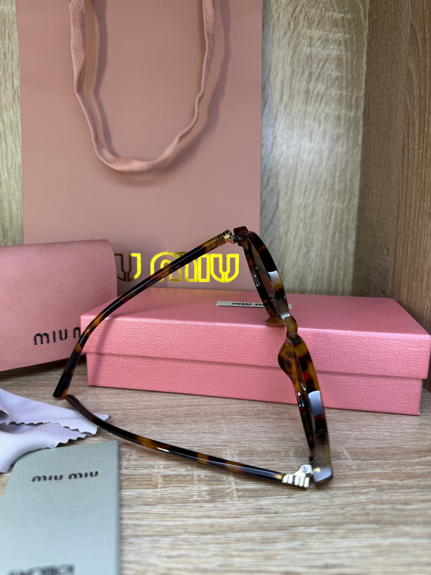 LUNETTES MIUMIU FEMMES 3 AVEC PACKAGING