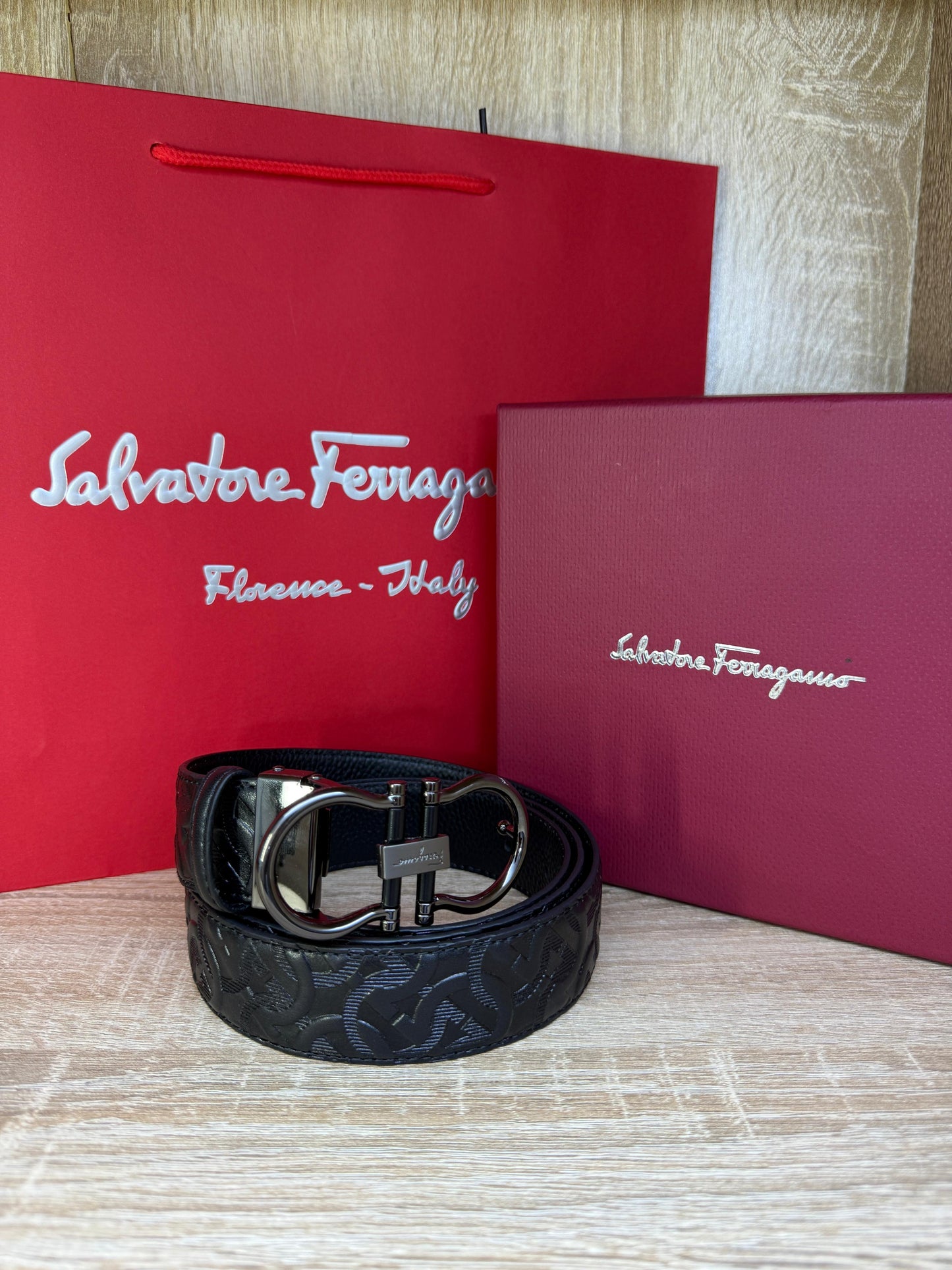 CEINTURE FERRAGAMO HOMMES MASTER QUALITÉ 1