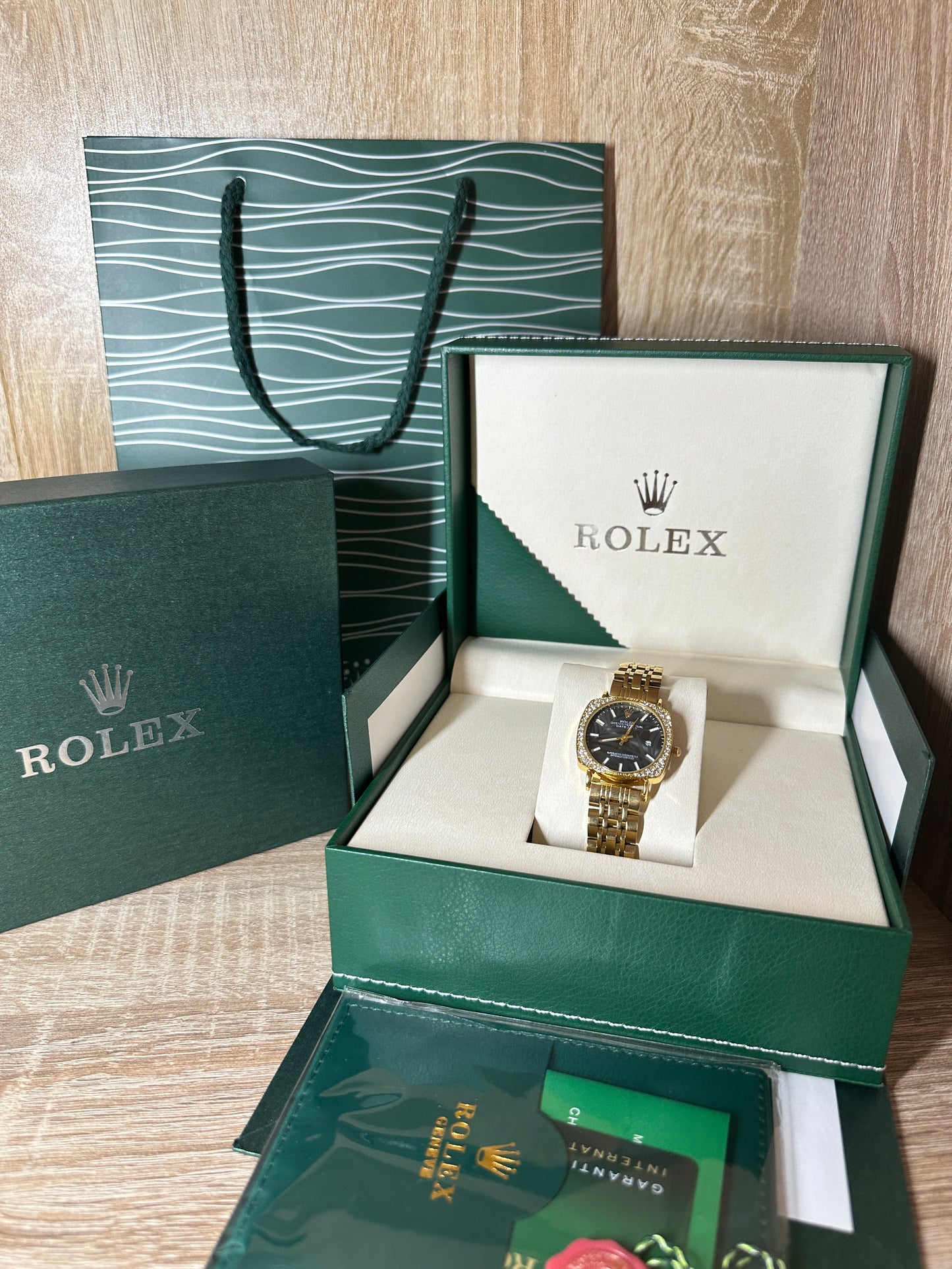 ROLEX CARRÉ DIAMONDS FEMMES COFFRET