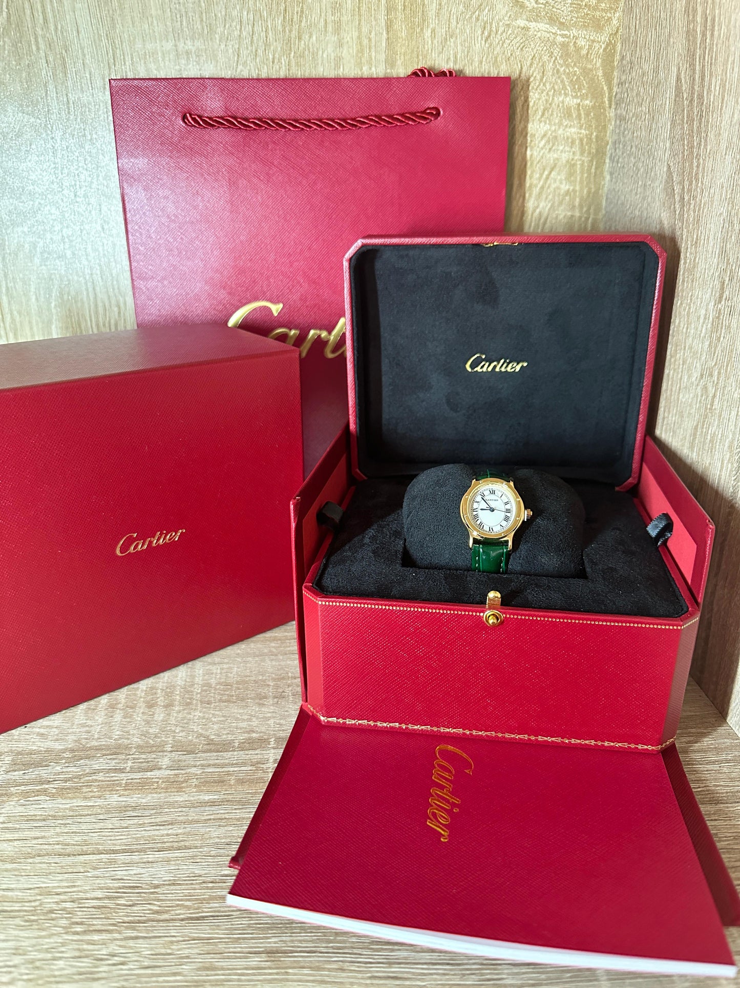 CARTIER CUIR OVALE VERT FEMMES COFFRET