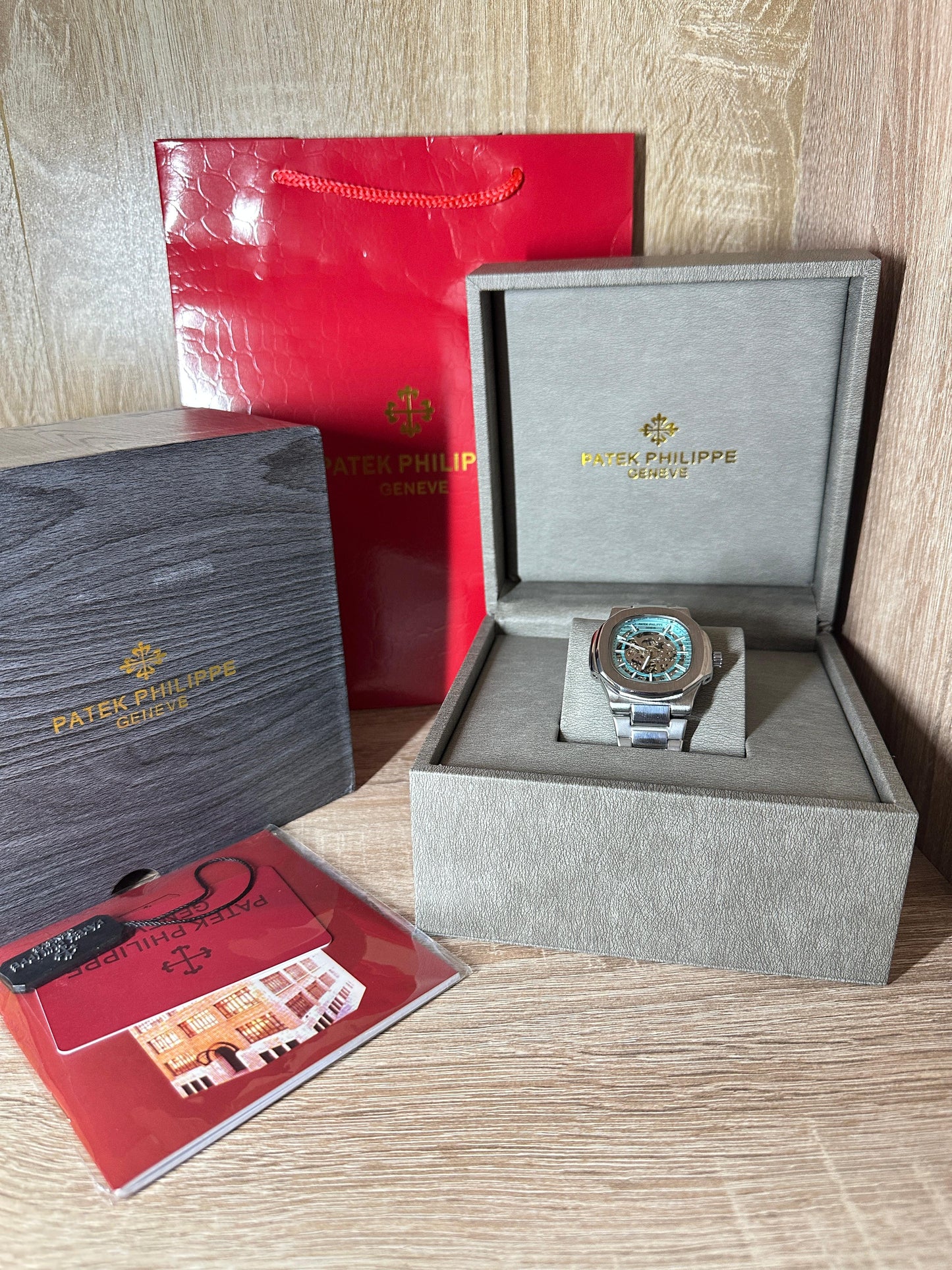 PATEK PHILIPPE ACIER AUTOMATIC COFFRET