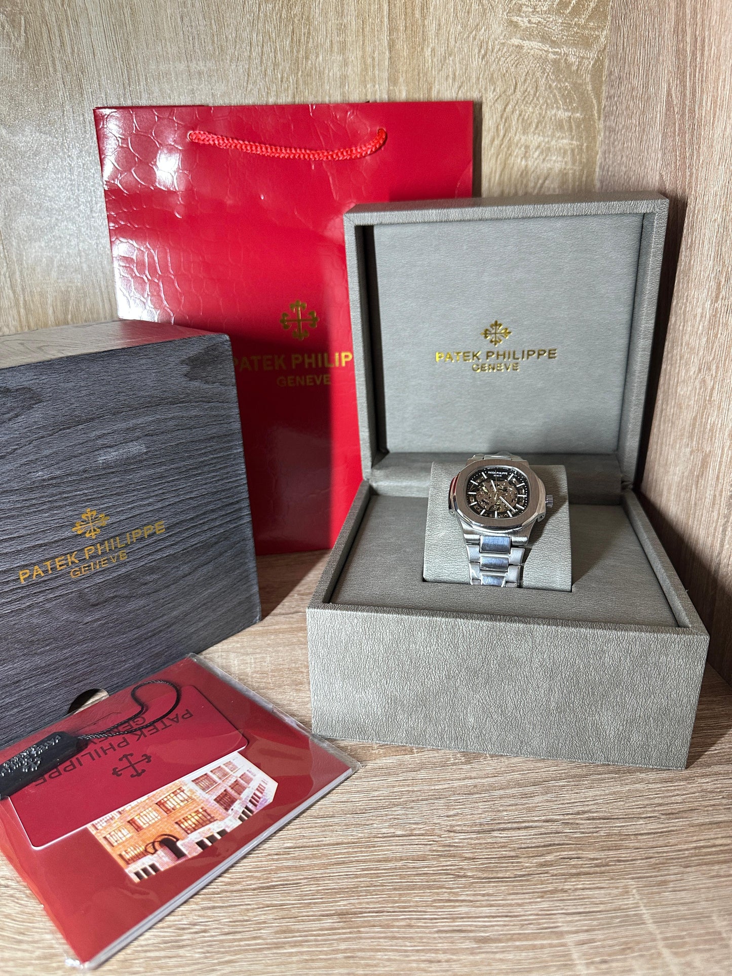 PATEK PHILIPPE ACIER AUTOMATIC COFFRET