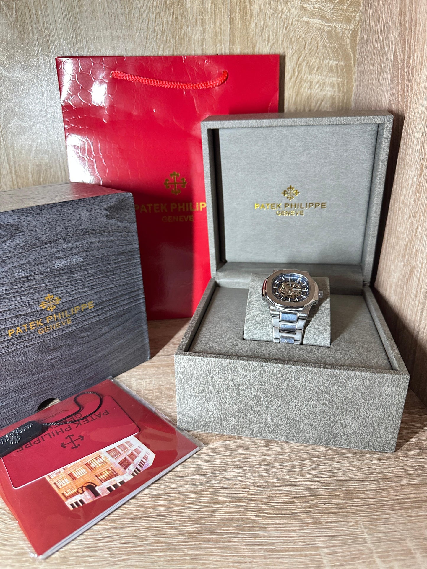 PATEK PHILIPPE ACIER AUTOMATIC COFFRET