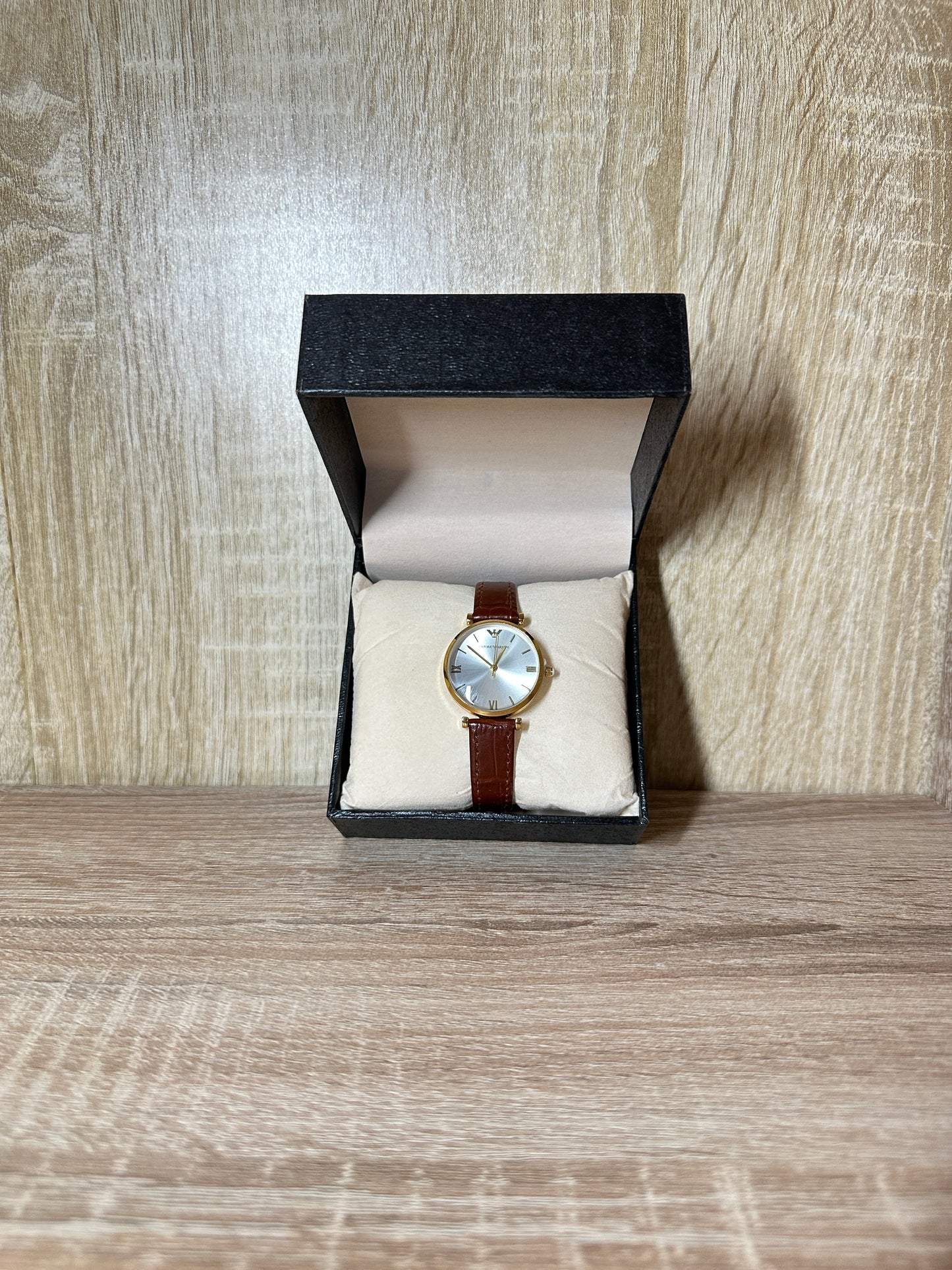 EMPORIO ARMANI CUIR FEMMES BOITE SIMPLE