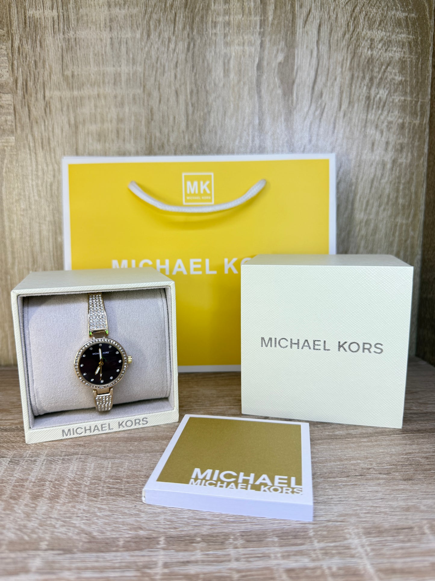MK FEMMES 3 AVEC PACKAGING