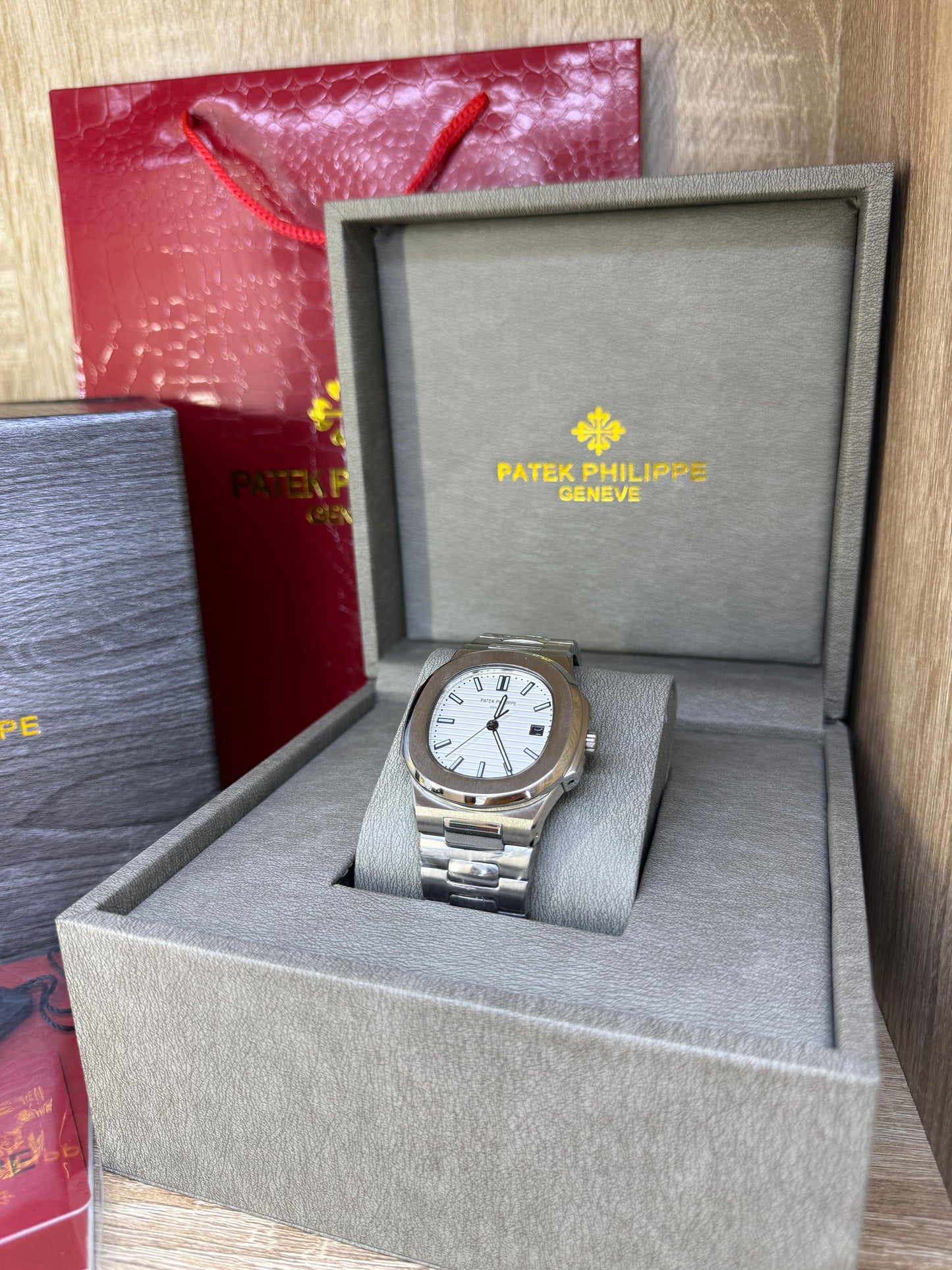 PATEK HOMMES MASTER QUALITÉ AUTOMATIQUE