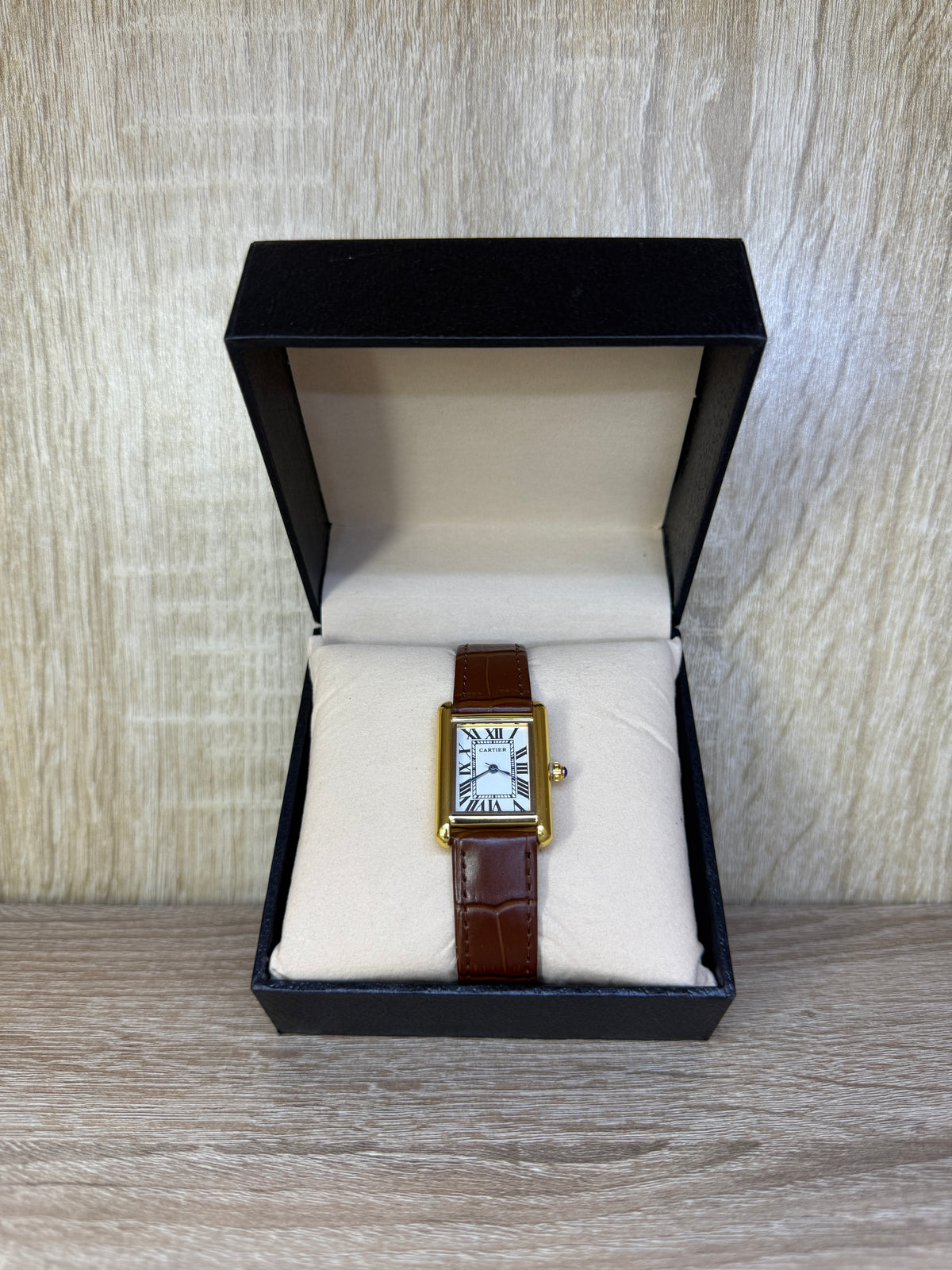 CARTIER TANK FEMMES BOITE SIMPLE
