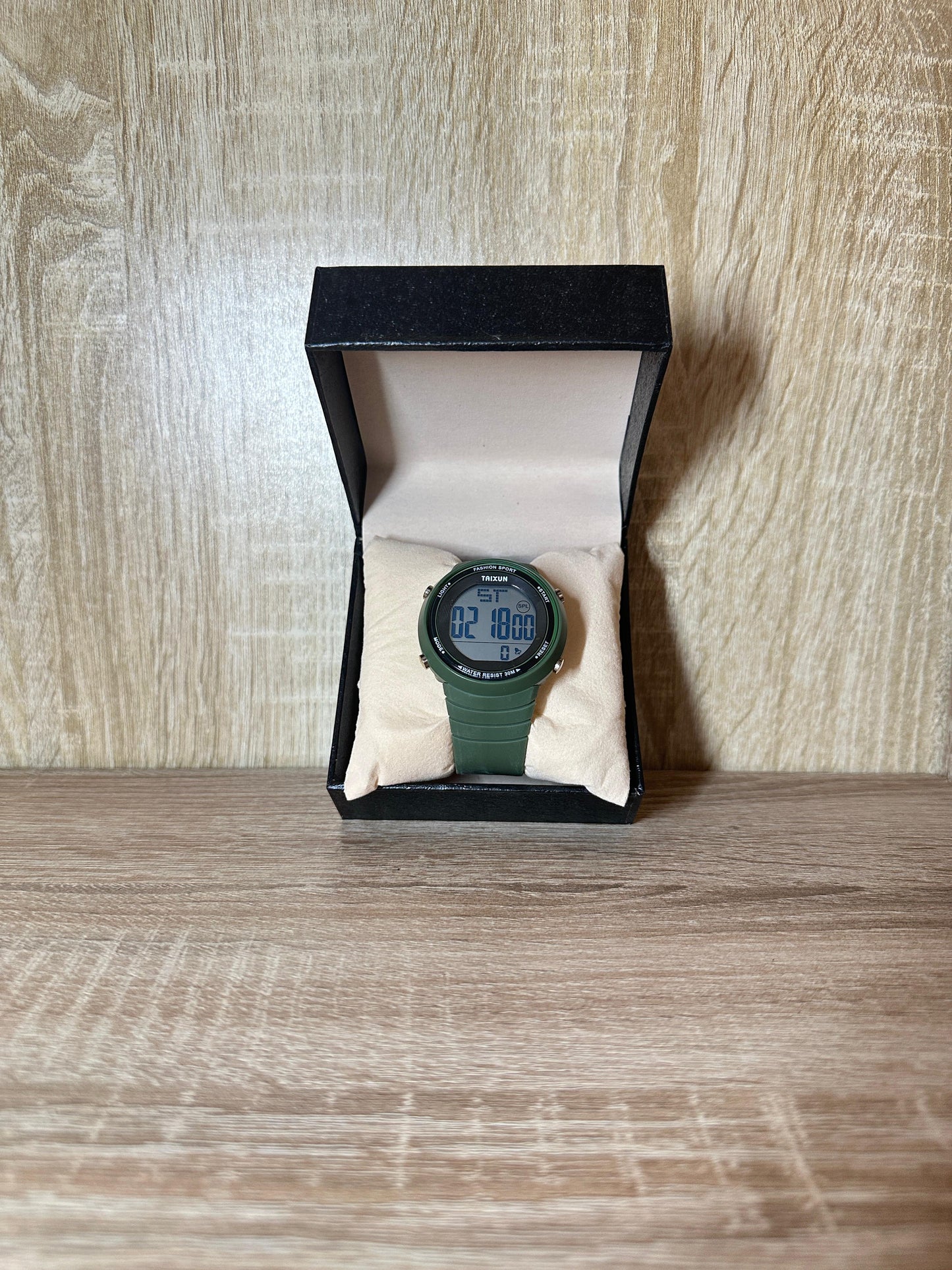 SPORT WATCH BOITE SIMPLE