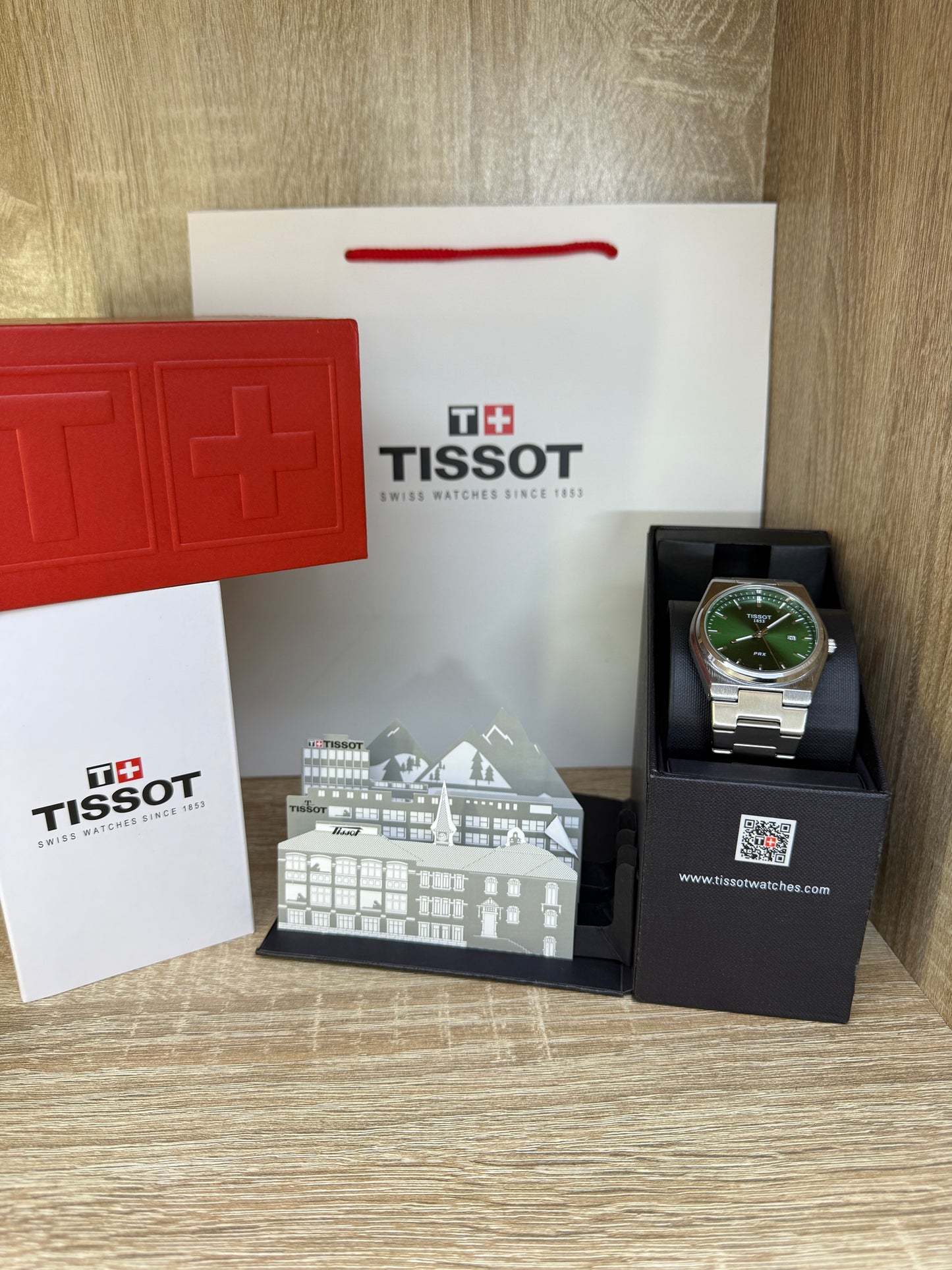 TISSOT ACIER COFFRET