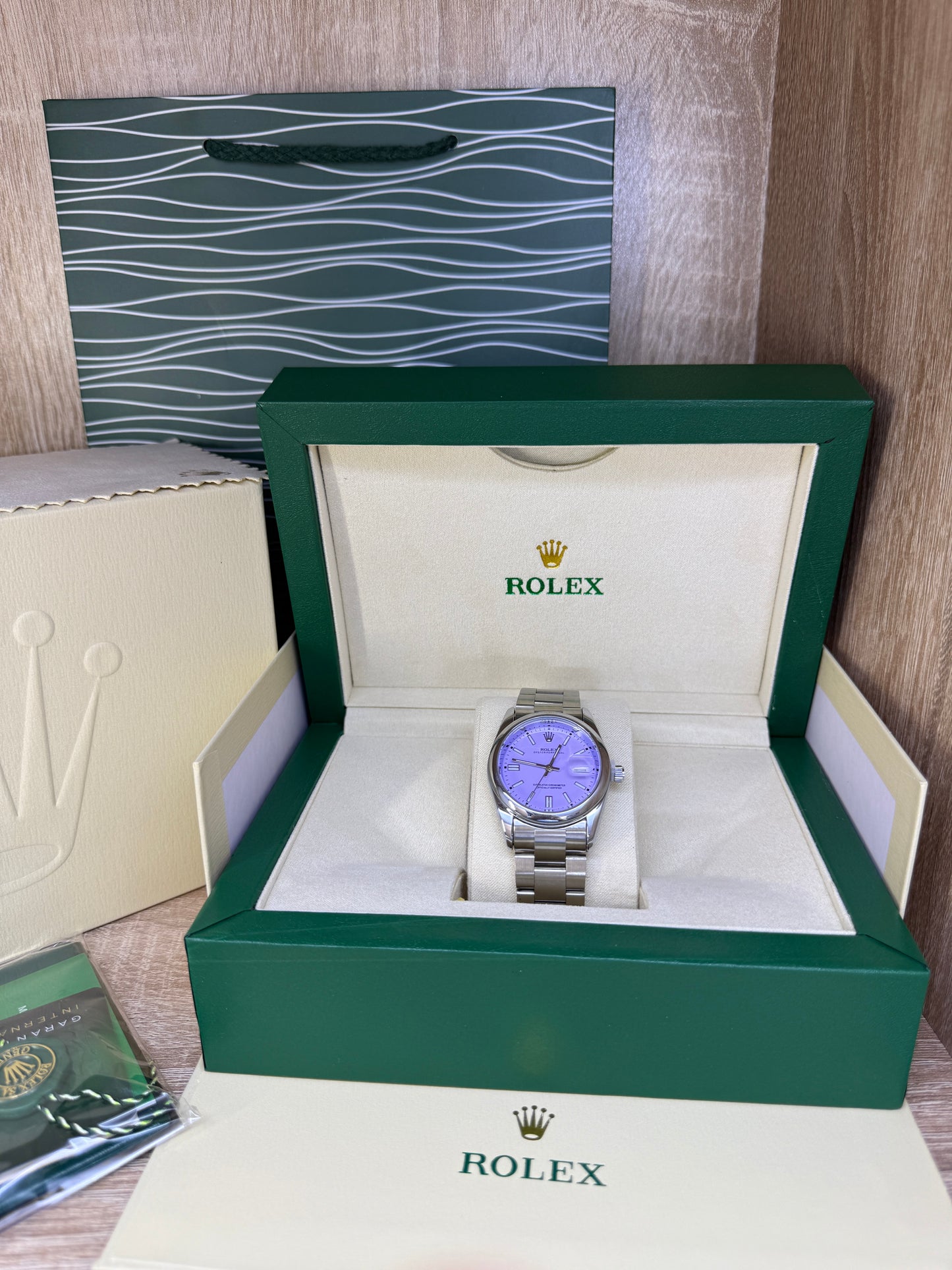 ROLEX 36MM FEMMES AVEC COFFRET