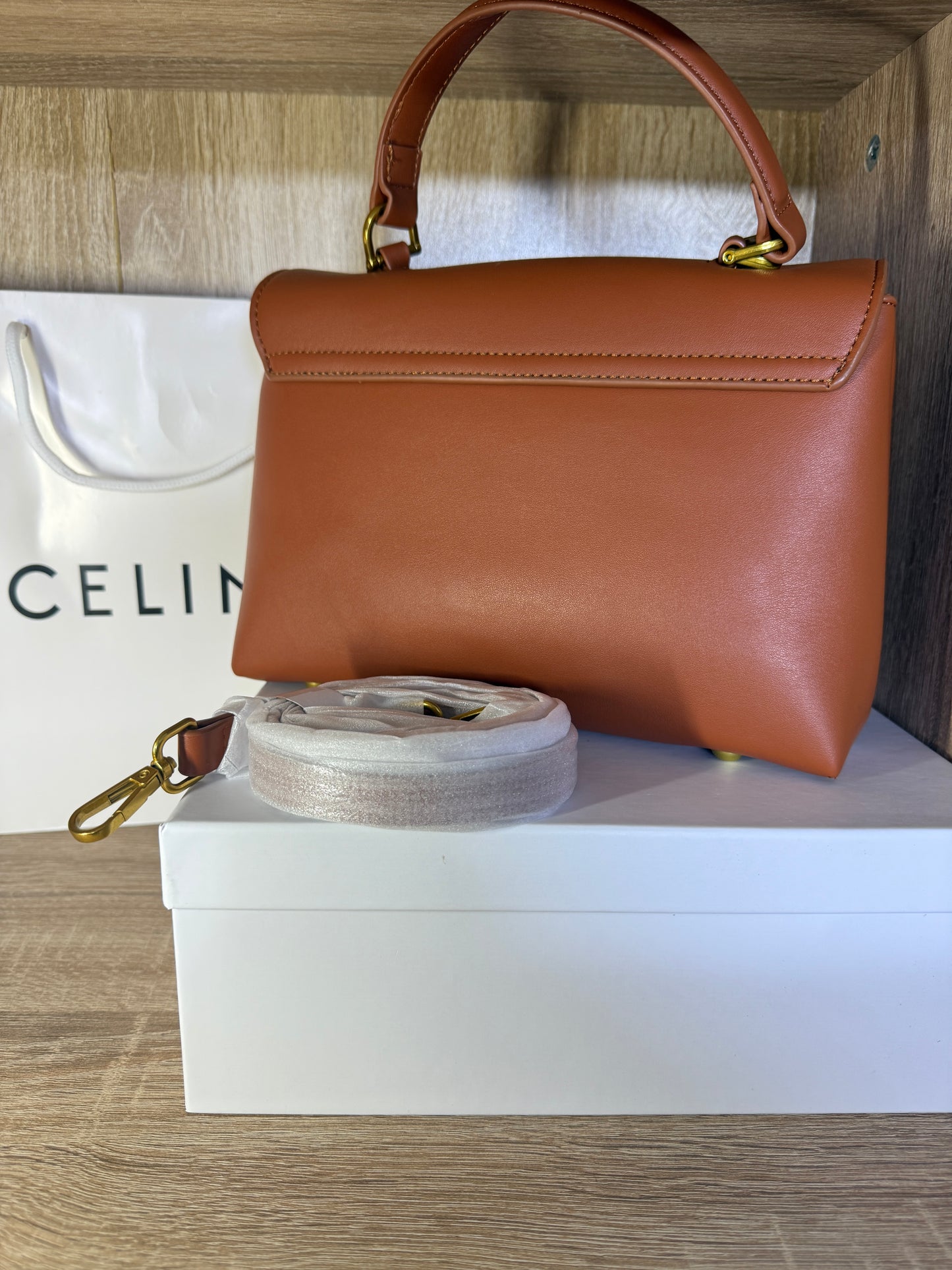 SAC CELINE MARRON TAILLE M MASTER QUALITÉ