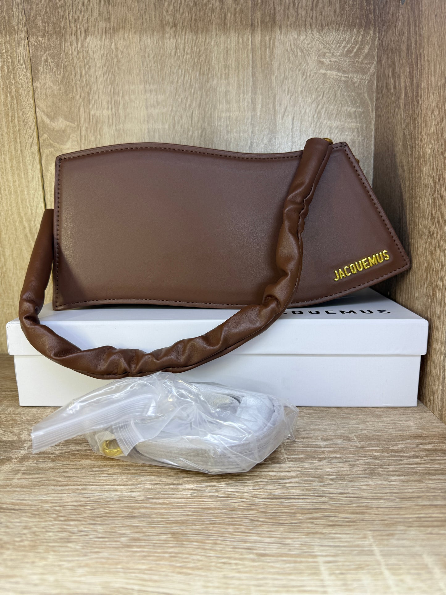 SAC JACQUEMUS LE BISOUS