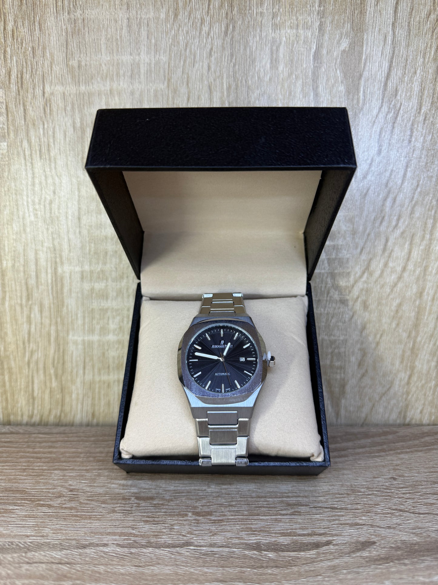 AP HOMMES AVEC COFFRET