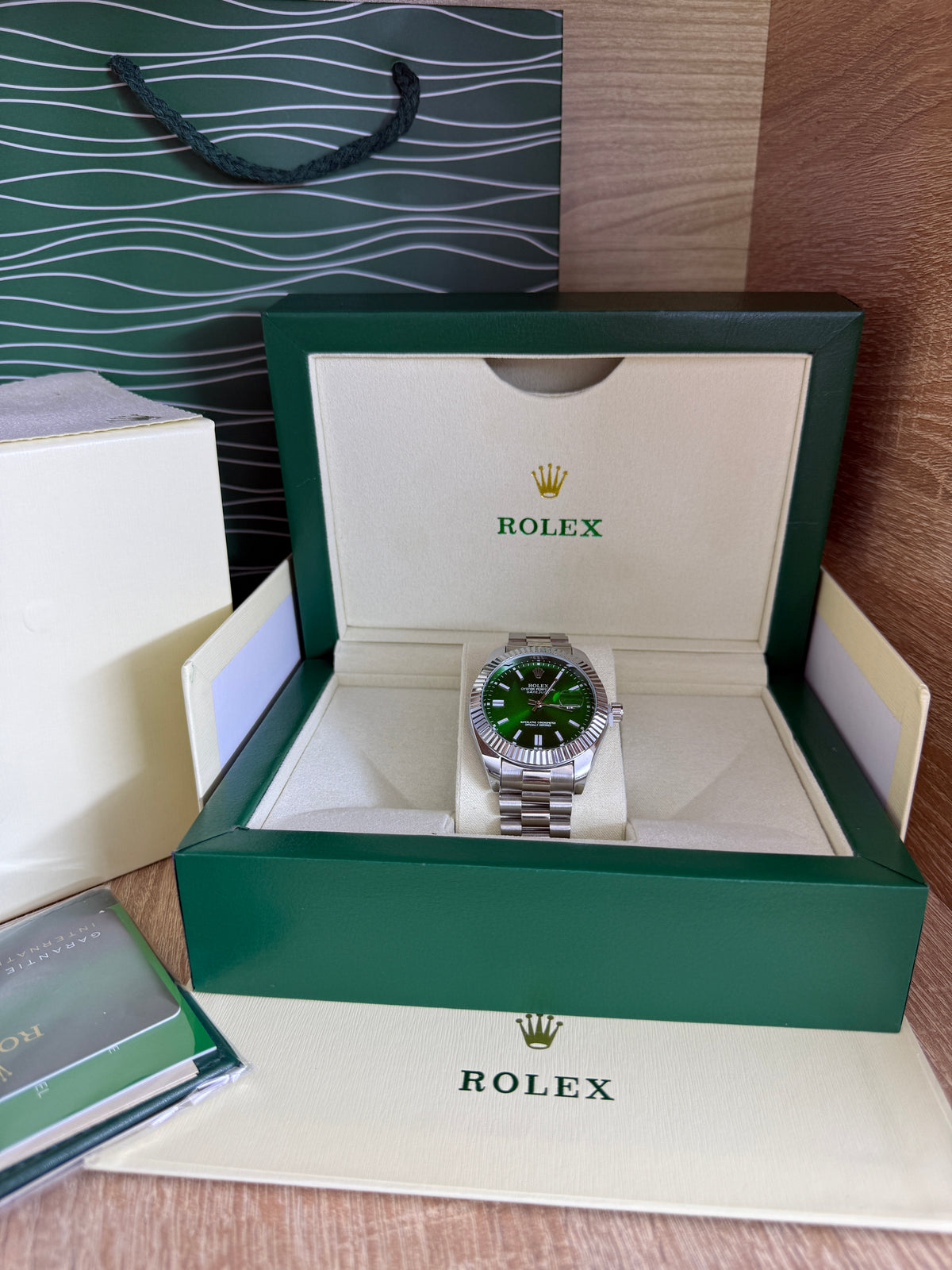 ROLEX DATEJUST HOMMES AVEC COFFRET