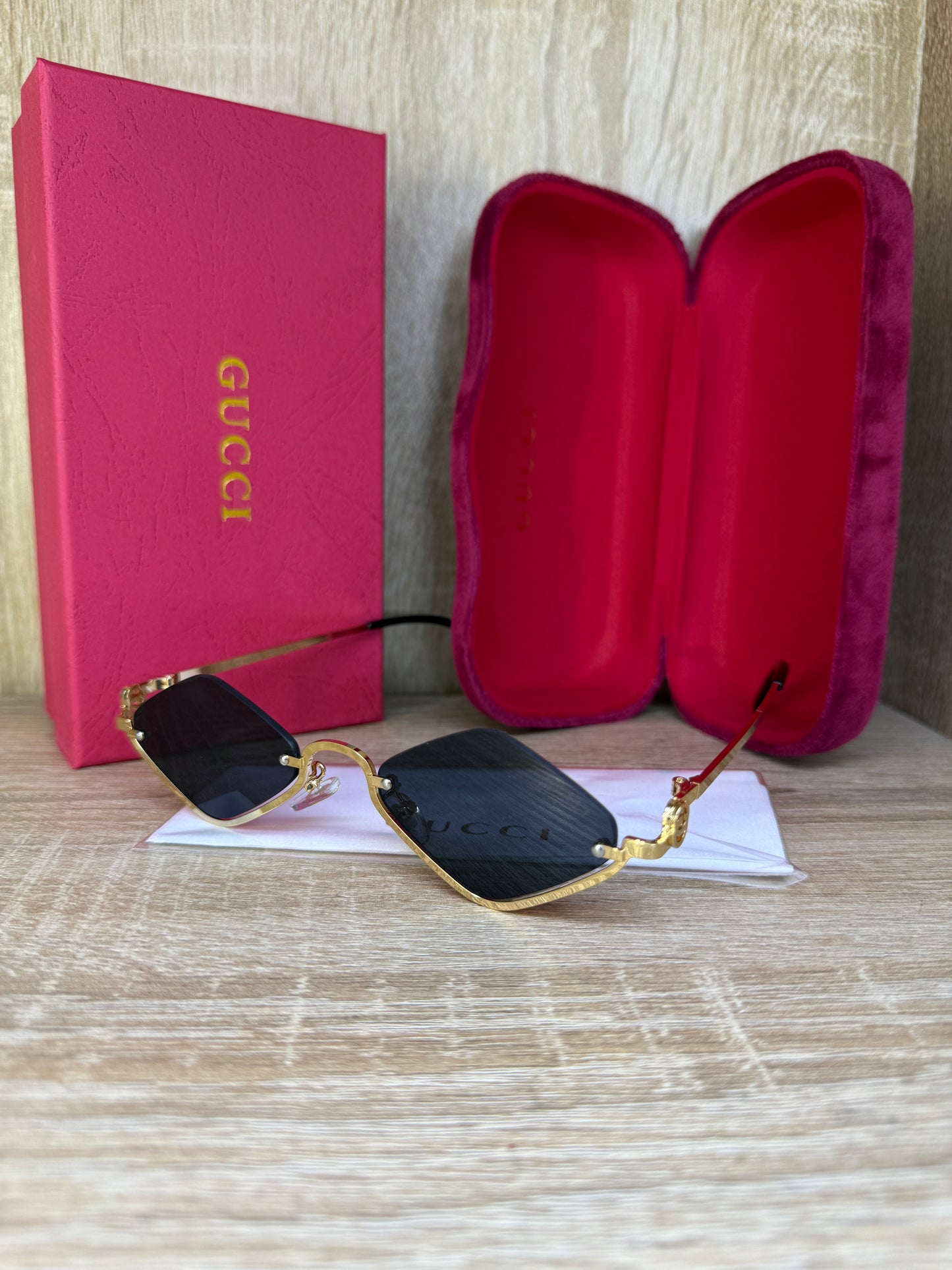 LUNETTE GUCCI FEMMES AVEC PACKAGING