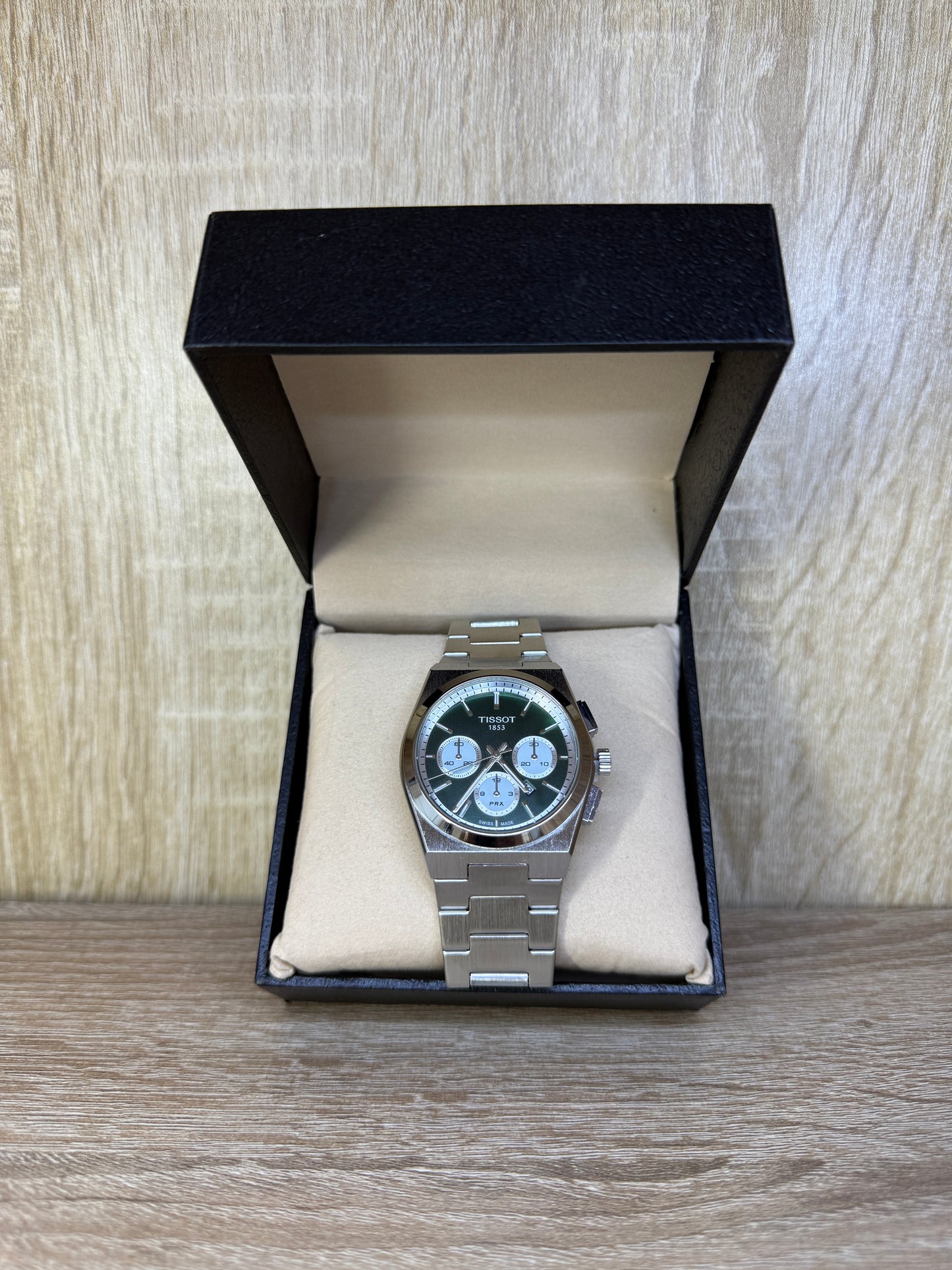 TISSOT CHRONOGRAPHE BOITE SIMPLE