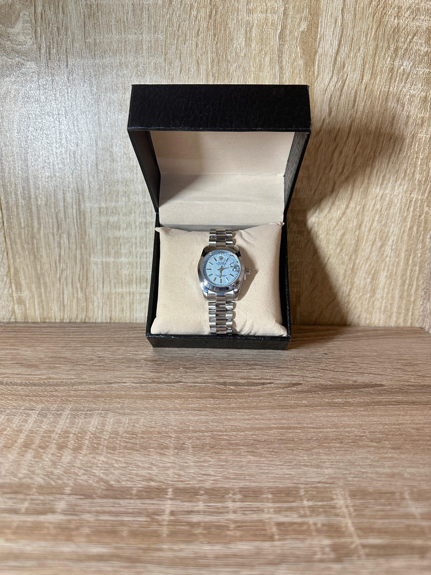 ROLEX TIFFANY 2025 BOITE SIMPLE