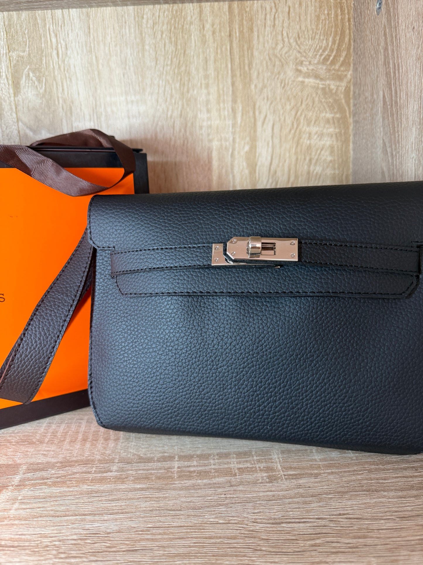 SAC HERMES HOMMES NOIR AVEC PACKAGING