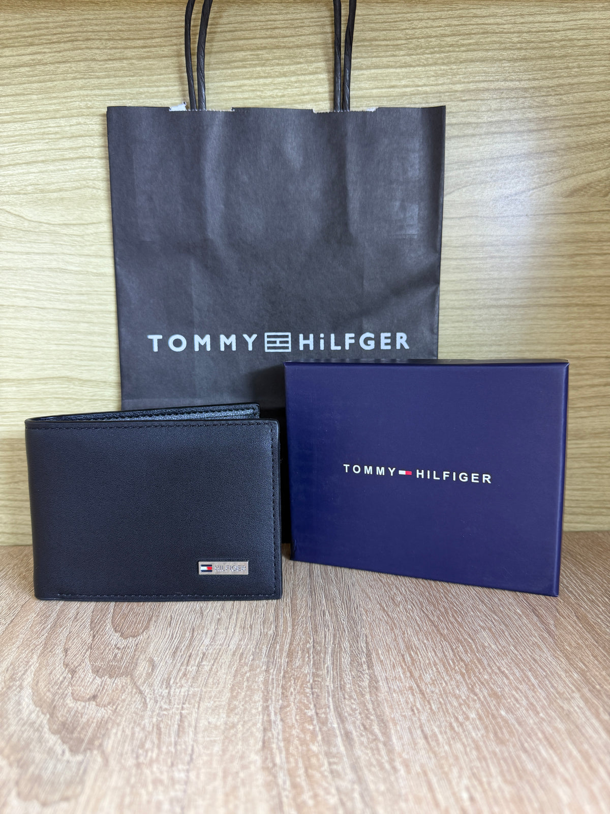 PORTE MONNAIE HOMMES TOMMY 6 AVEC SACHET