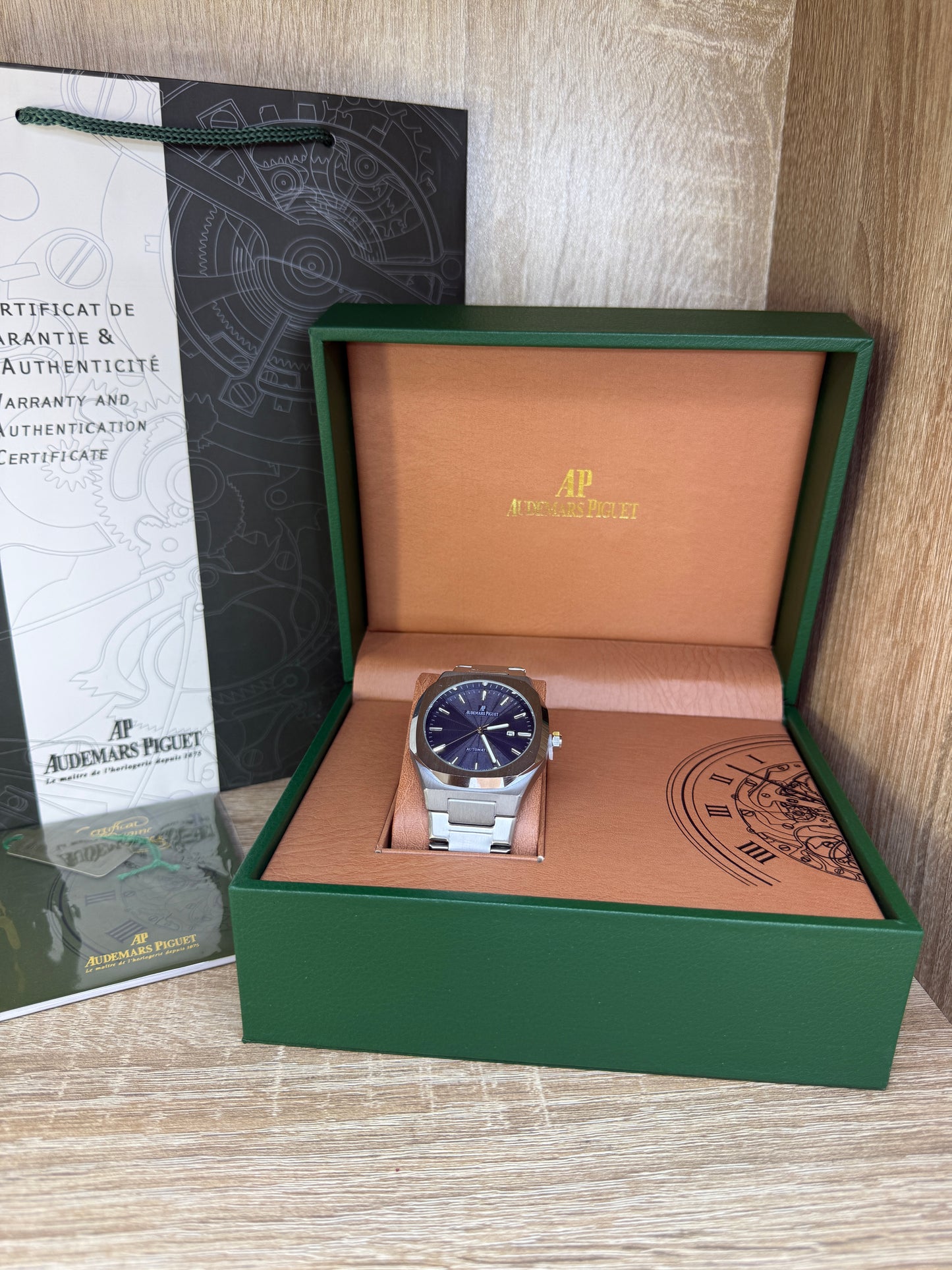 AP HOMMES AVEC COFFRET