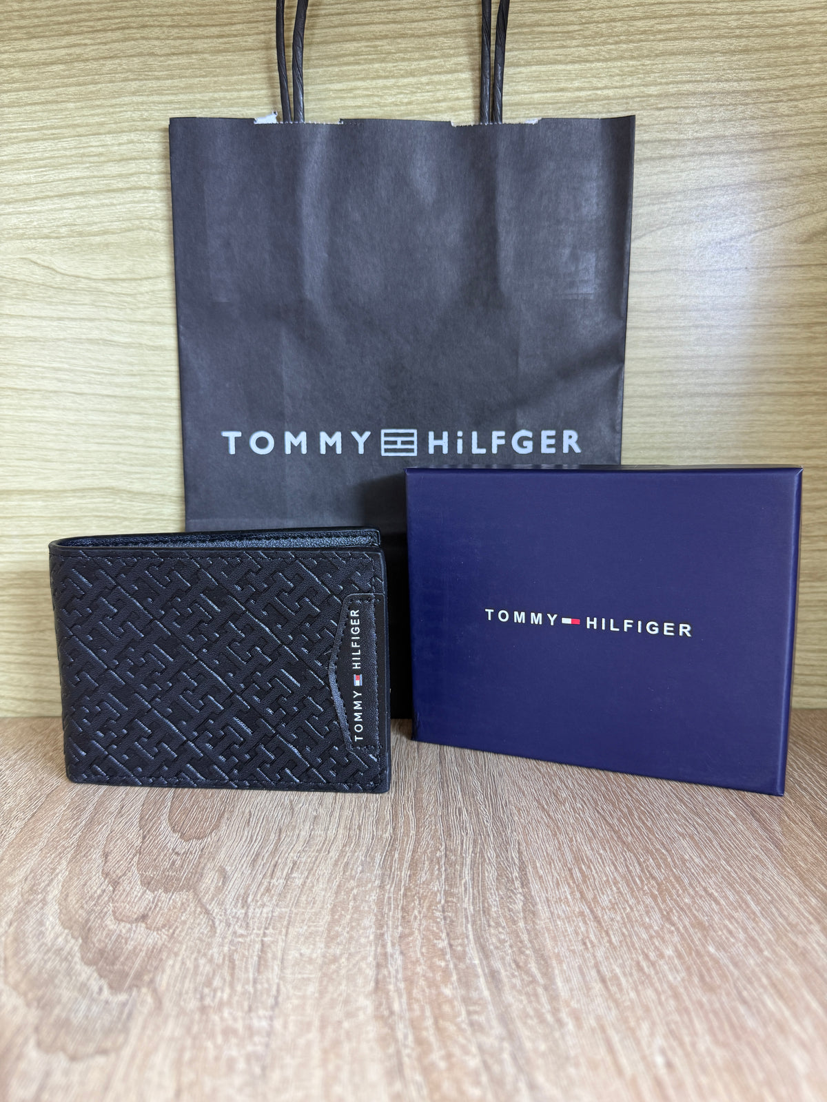 PORTE MONNAIE TOMMY HOMMES 3 AVEC SACHET