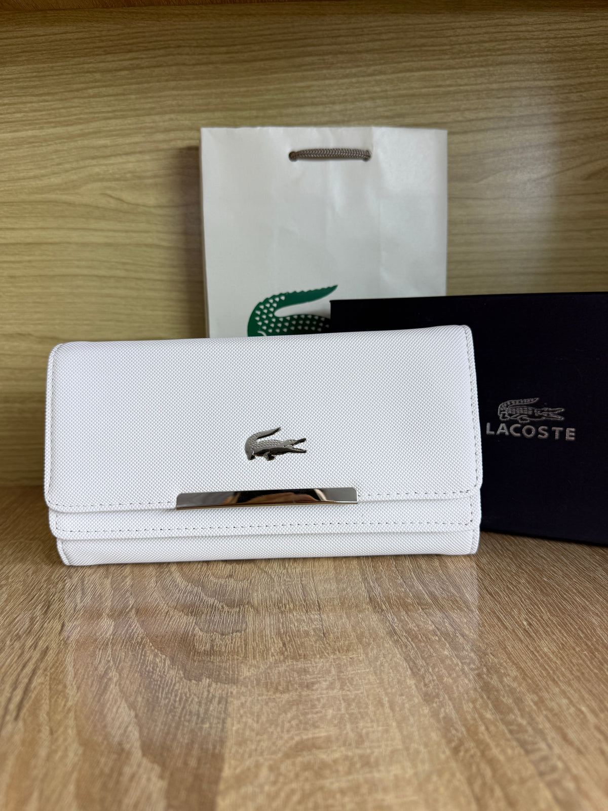 PORTE FEUILLE LACOSTE FEMMES AVEC SACHET
