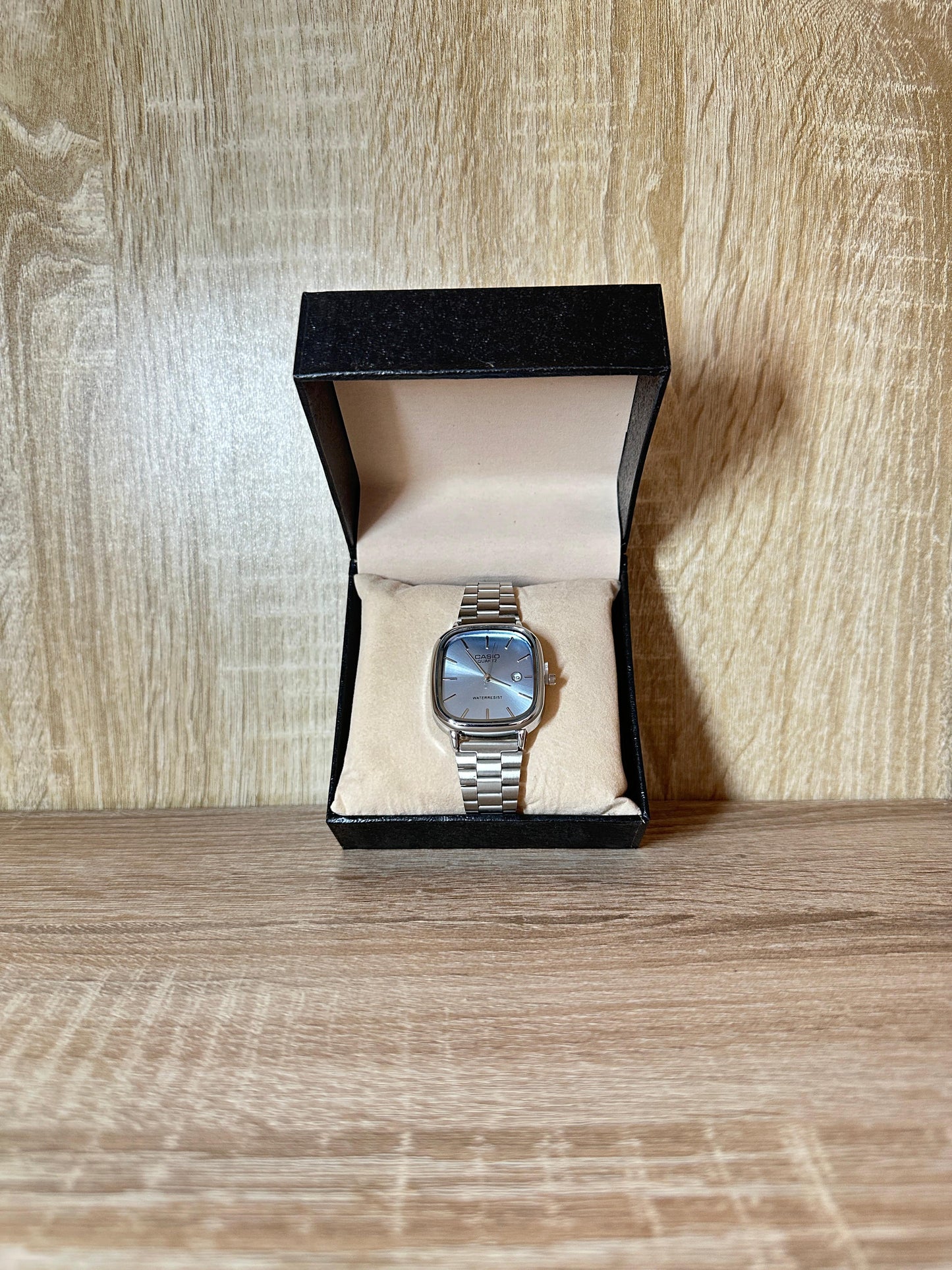CASIO HOMMES CARRÉ ACIER